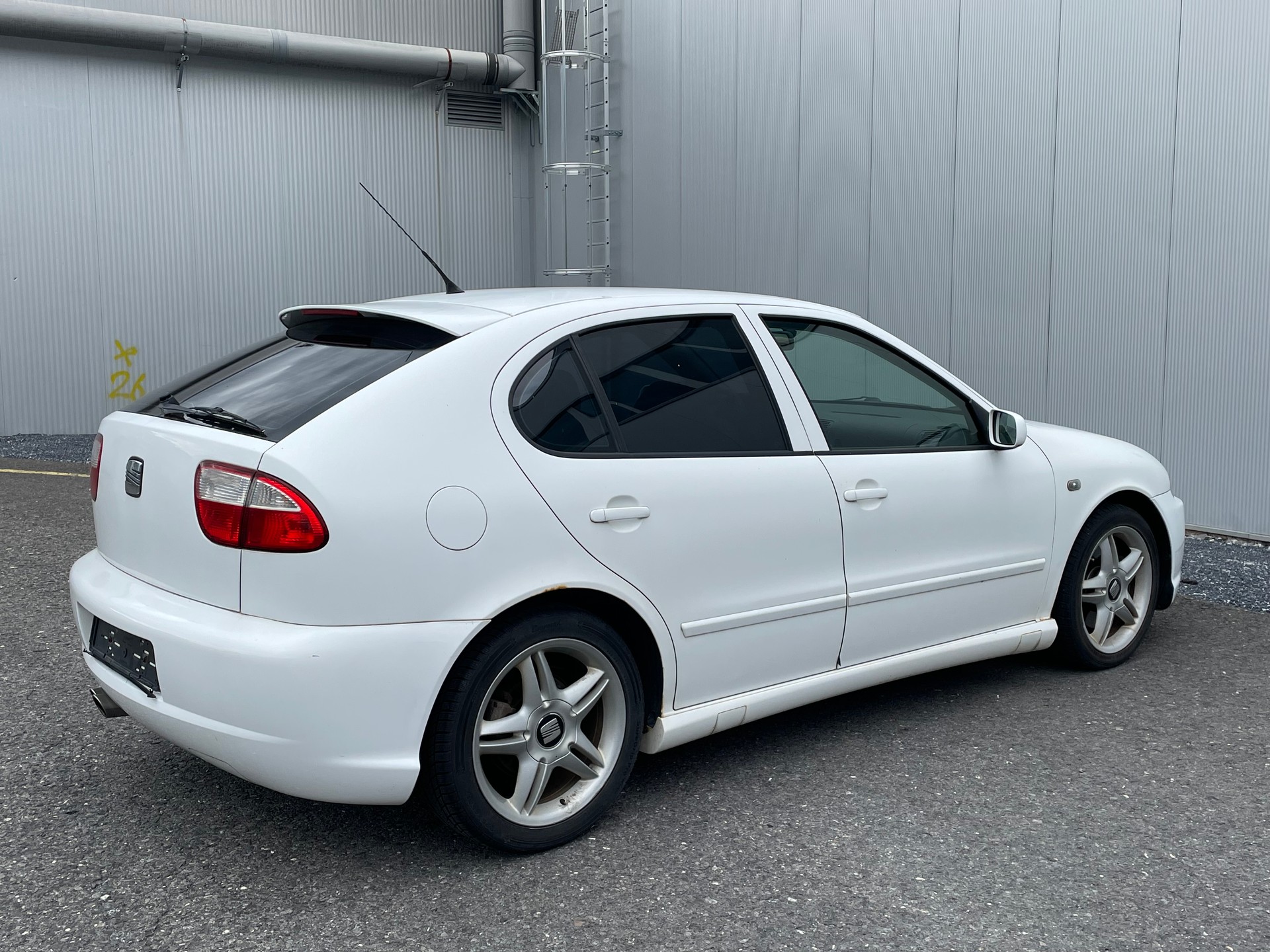 SEAT Leon 2.8 Cupra 4-image-8