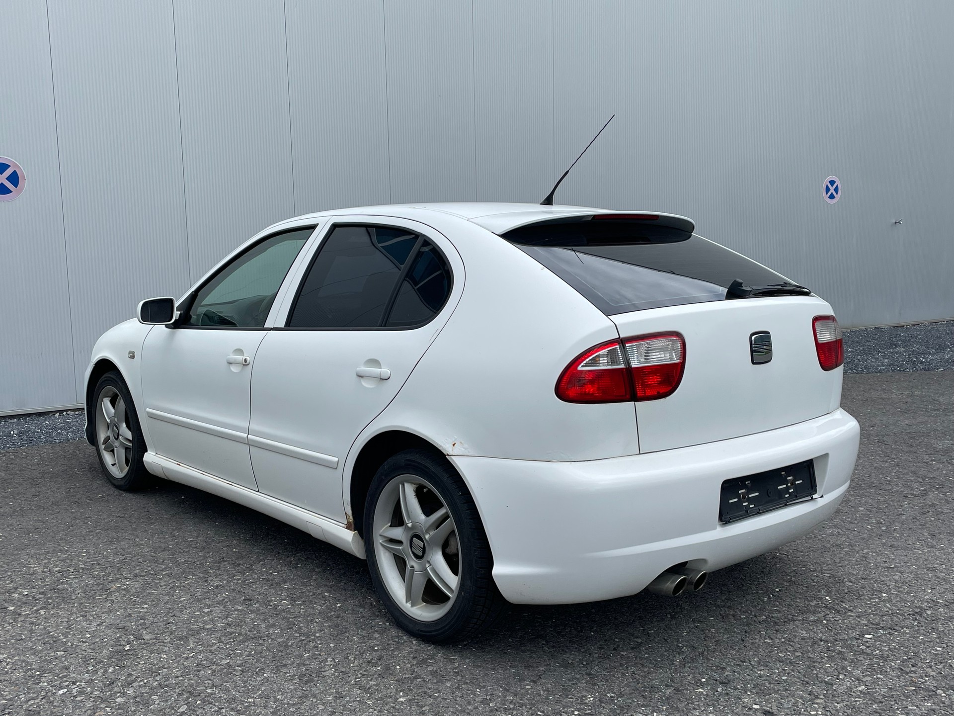 SEAT Leon 2.8 Cupra 4-image-10
