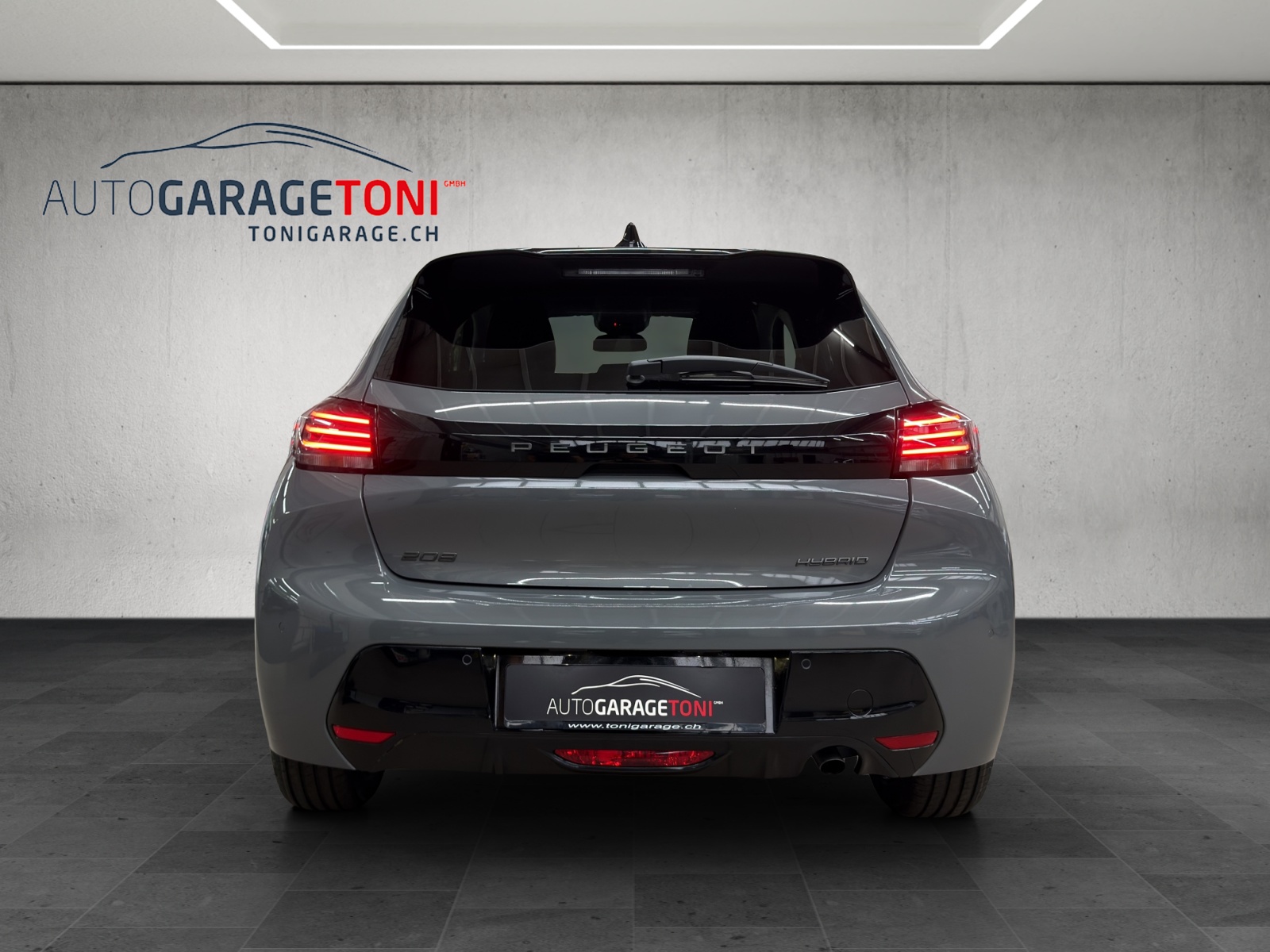 PEUGEOT 208 1.2 MHEV 110 Allure Premium-image-8