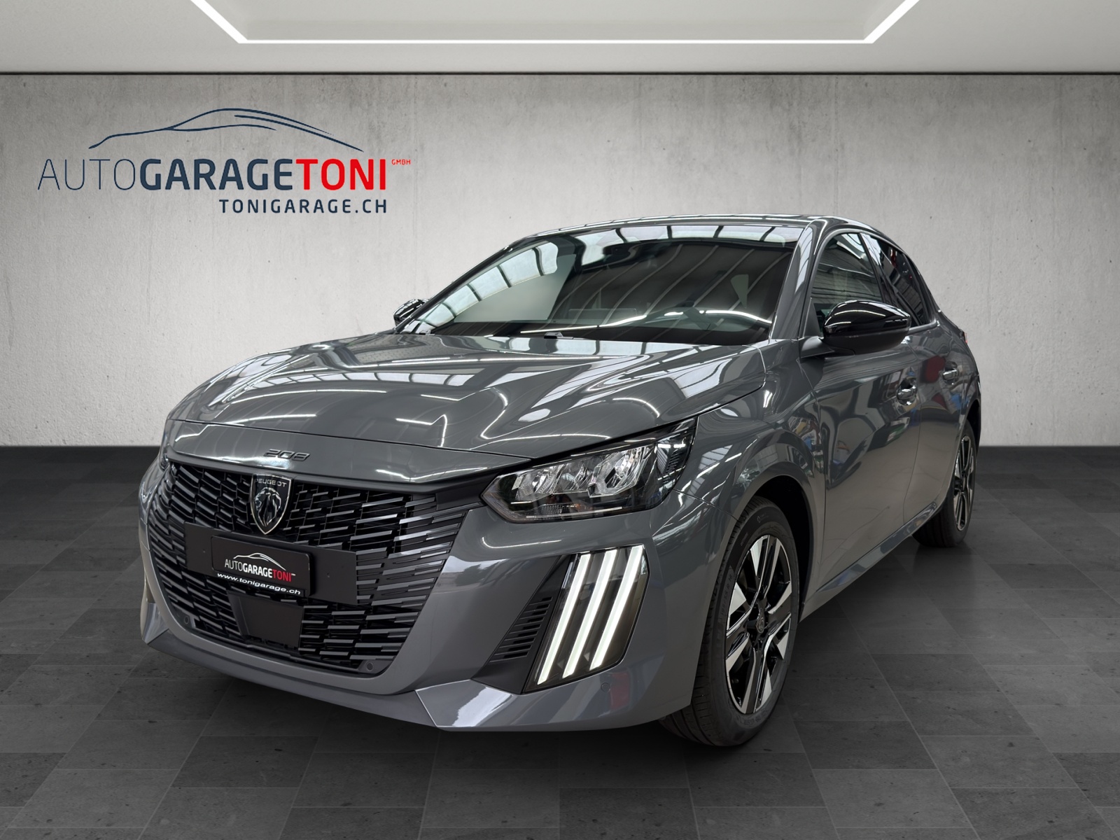 PEUGEOT 208 1.2 MHEV 110 Allure Premium-image-1