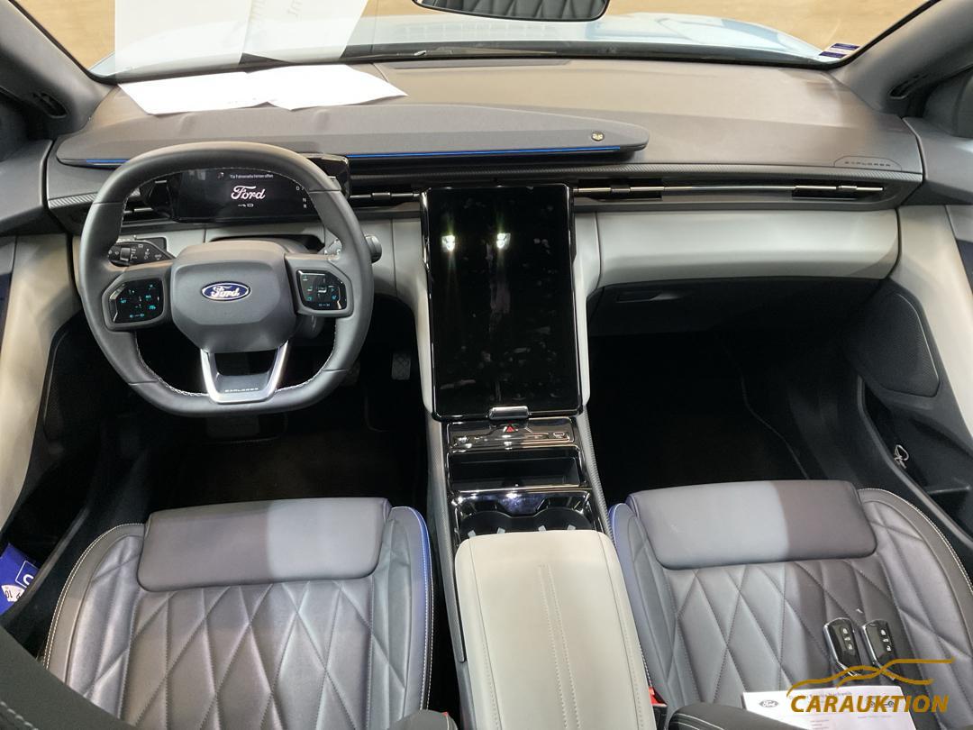 FORD Explorer Elektro 77kWh Extended Range Premium mit Anhängerkupplung, Wärmepumpe & Panoramadach-image-2
