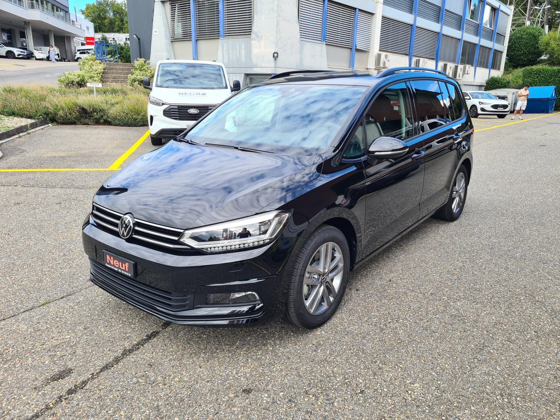 VW Touran 1.5 TSI EVO Comfortline DSG - 7 places-image-1