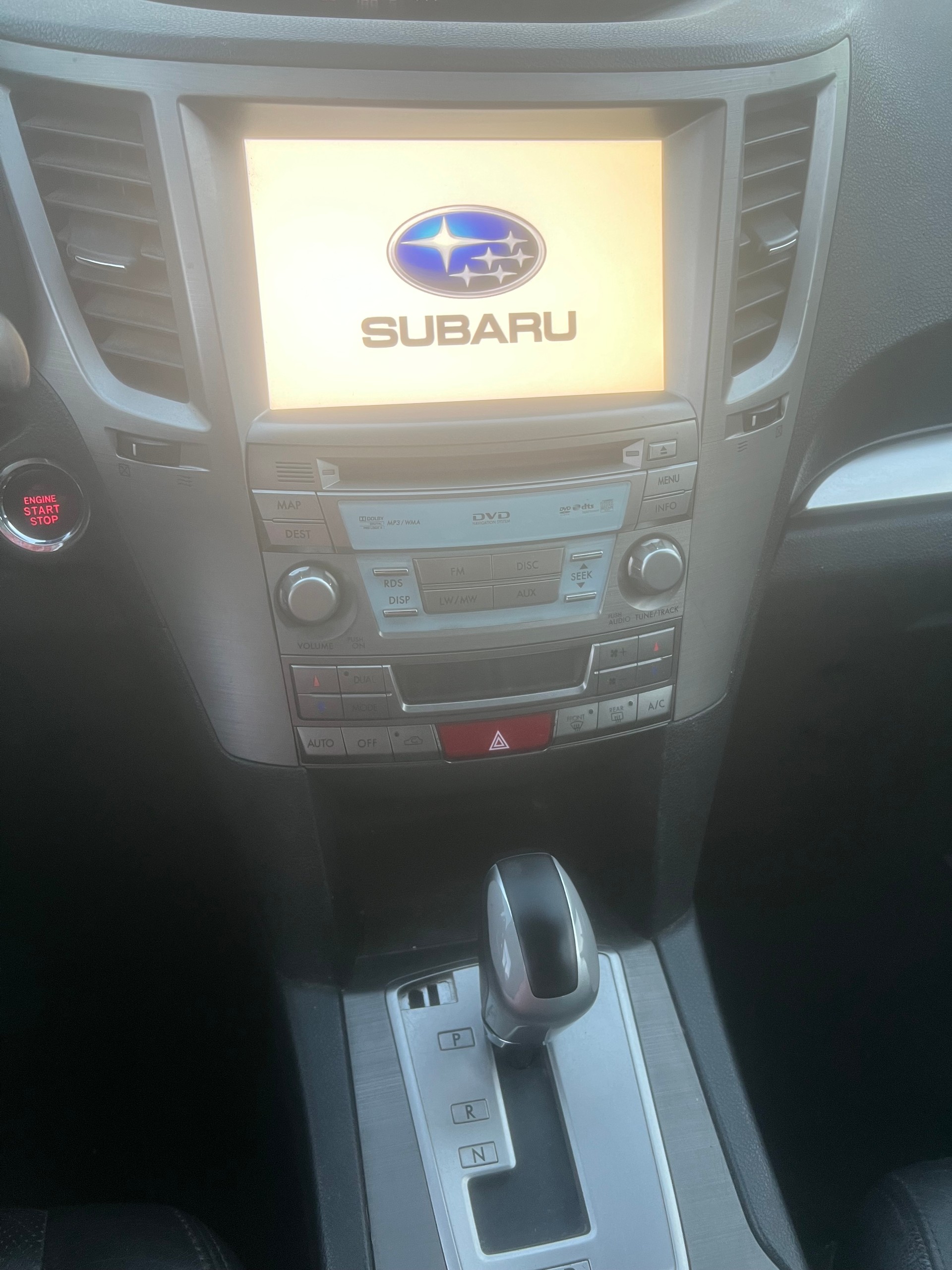 SUBARU Outback 2.5i Swiss AWD Lineartronic-image-8