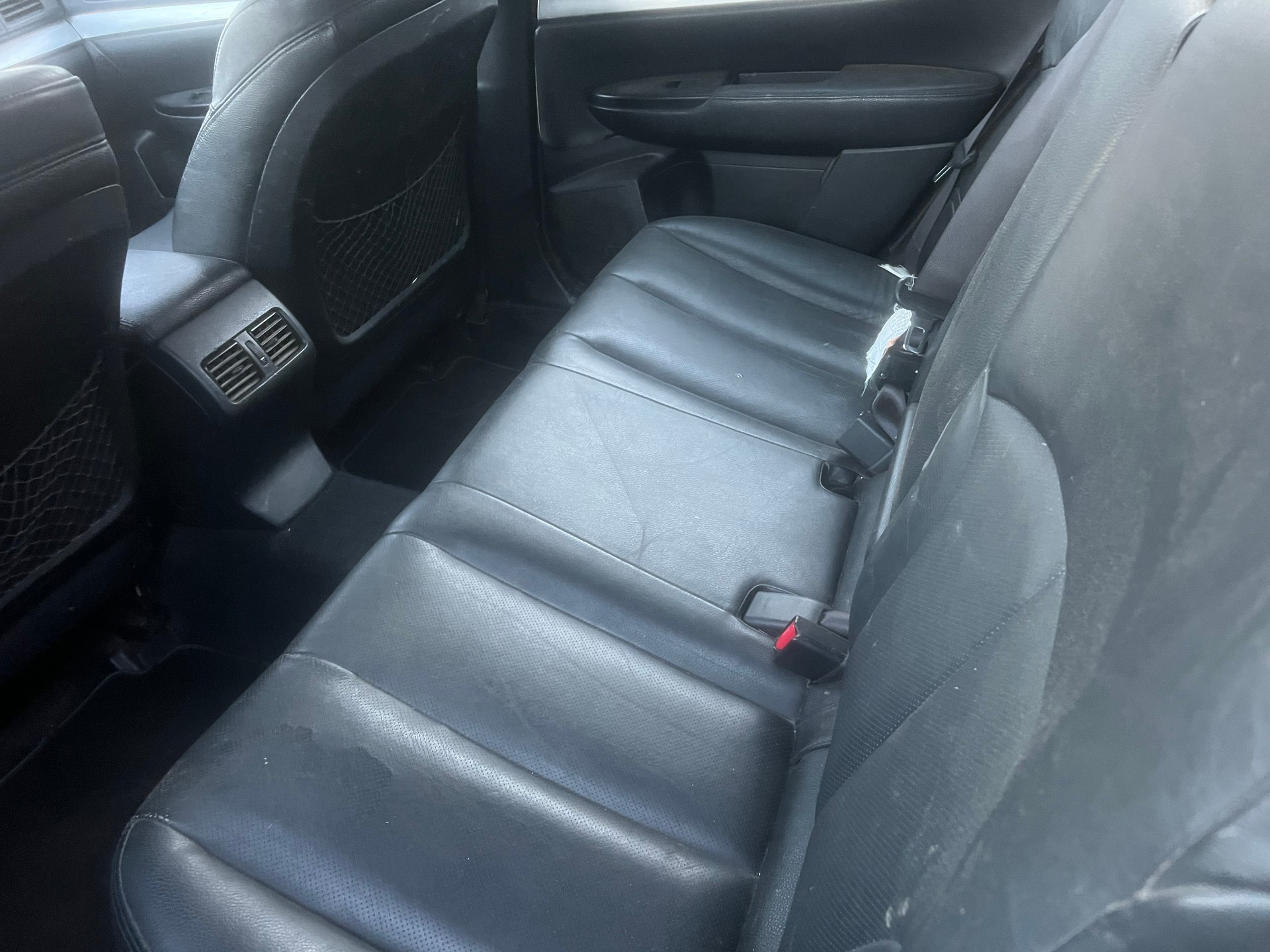 SUBARU Outback 2.5i Swiss AWD Lineartronic-image-6