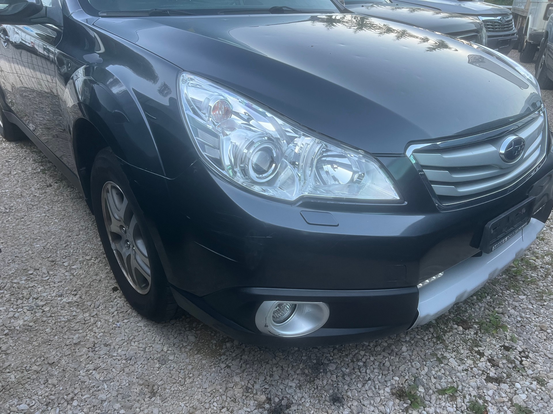 SUBARU Outback 2.5i Swiss AWD Lineartronic-image-2