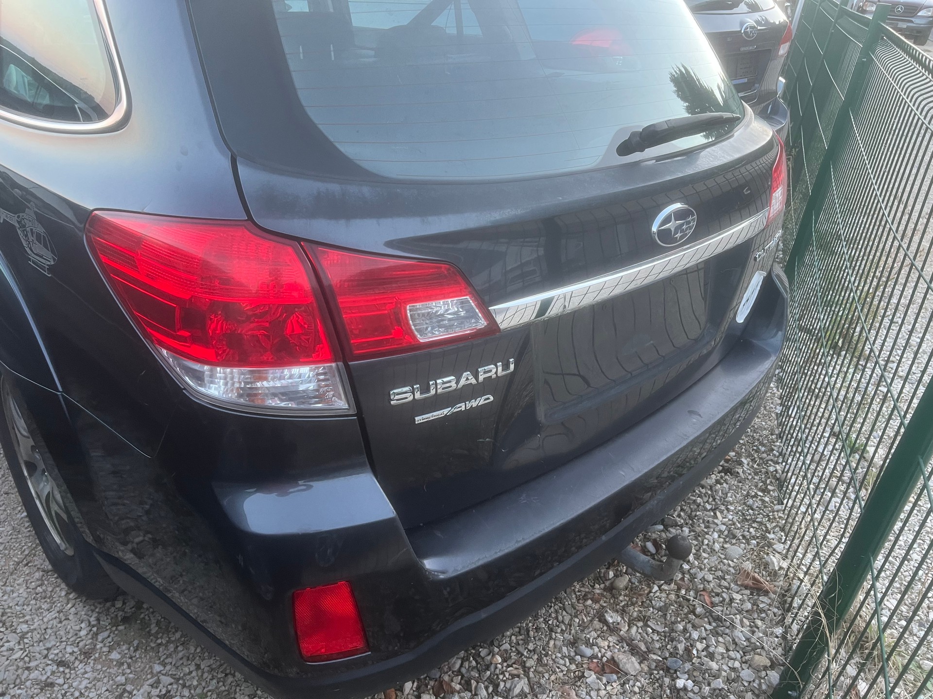 SUBARU Outback 2.5i Swiss AWD Lineartronic-image-5