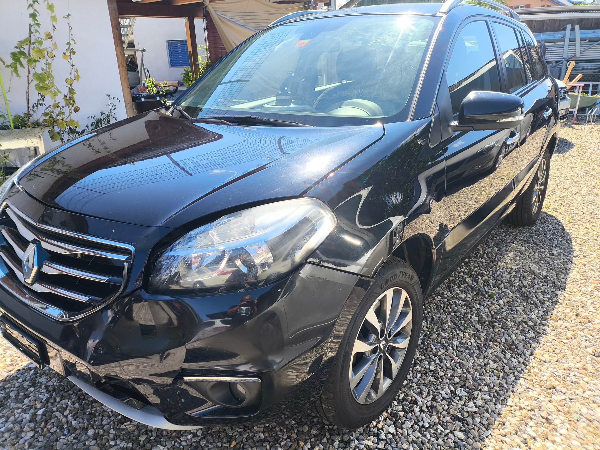 RENAULT Koleos 2.0 dCi Exception 4x4 Automatic-image-4