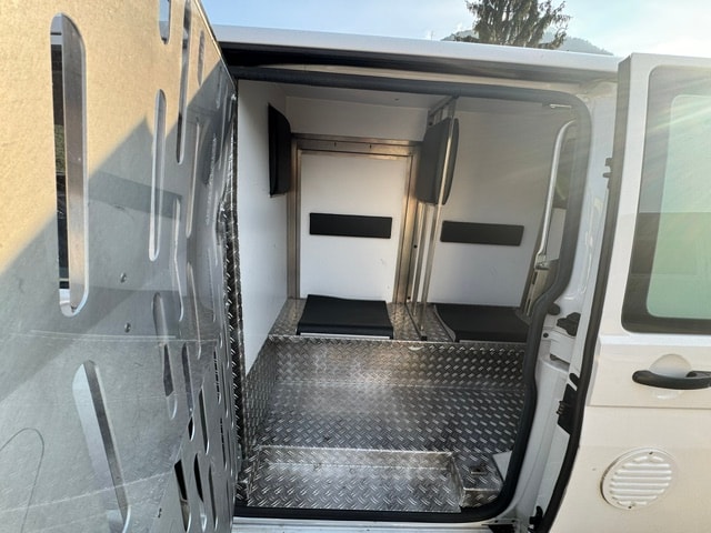 VW T6 2.0 TDI DSG-image-8