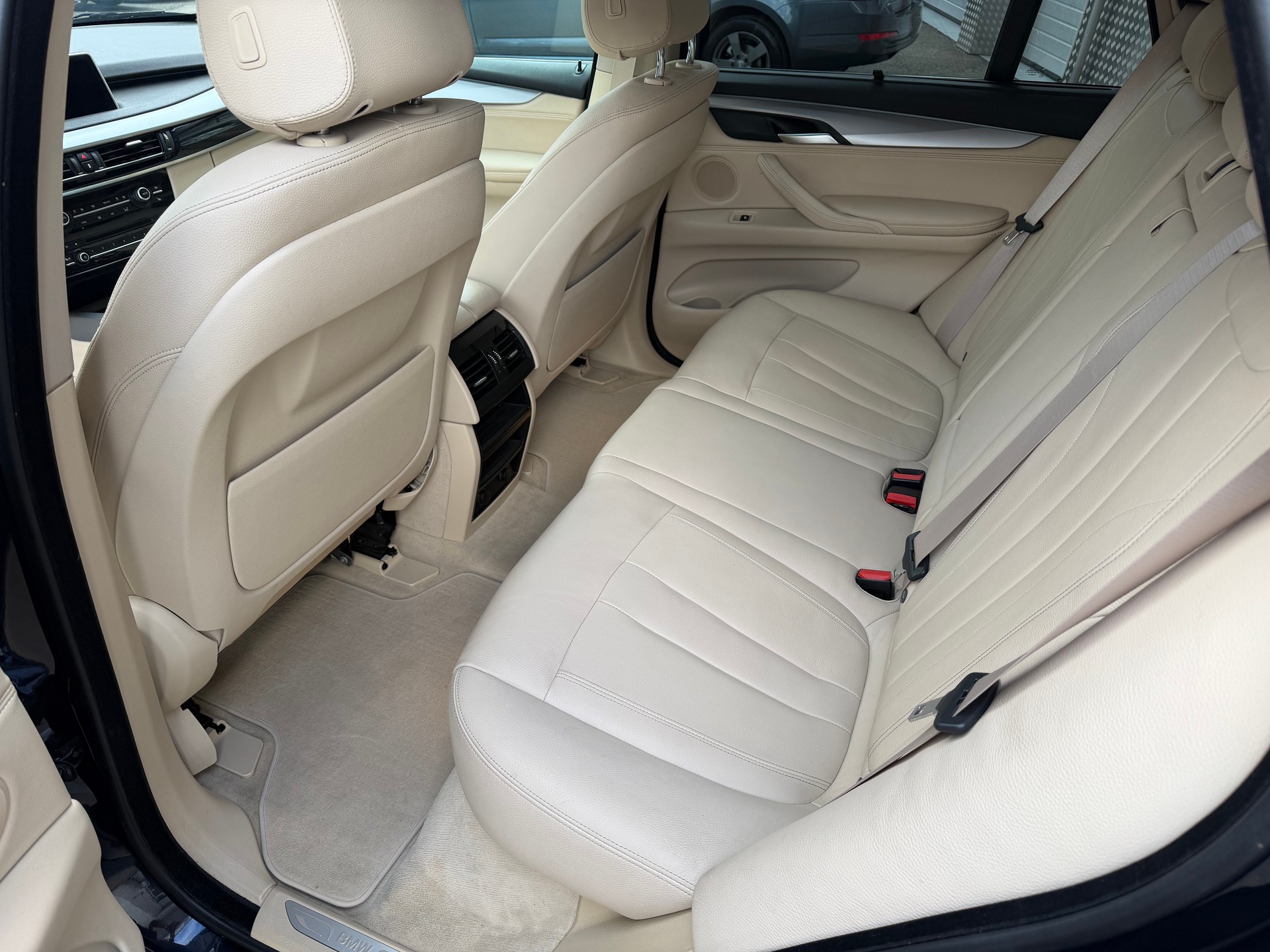 BMW X5 xDrive 30d Steptronic-image-6