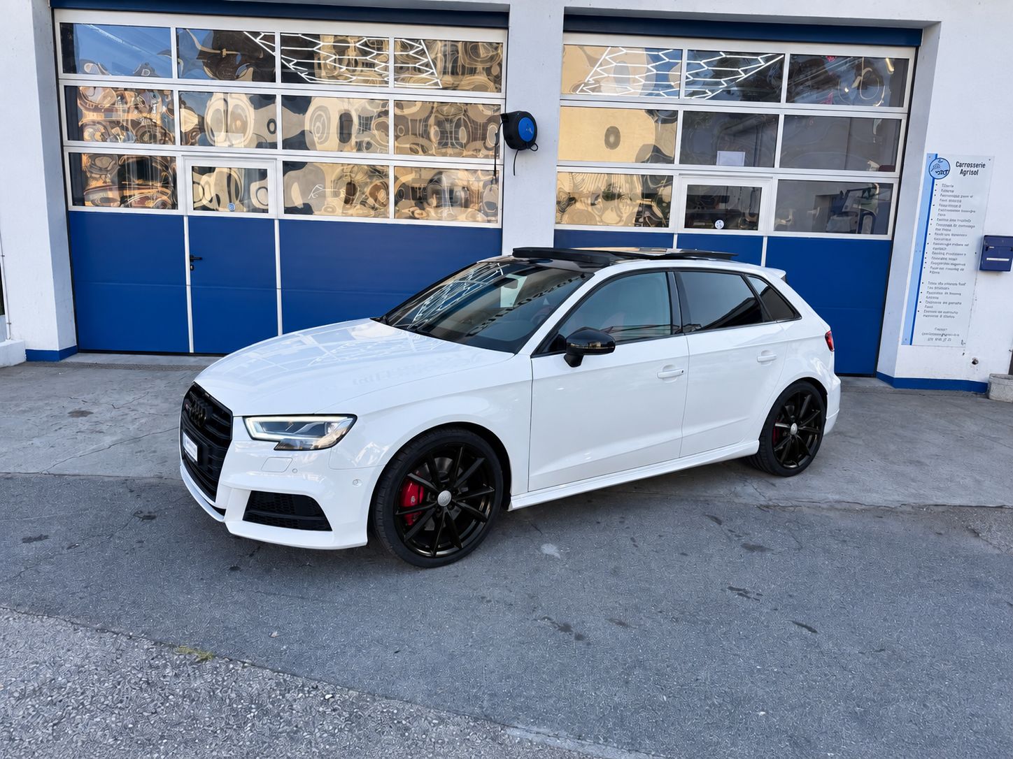 AUDI 2.0 T FSI quattro S-Tronic-image-6