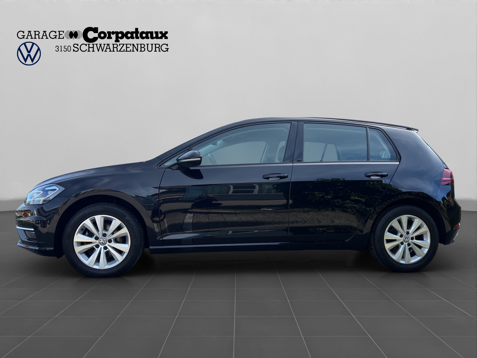 VW Golf 1.5 TSI EVO 70th Anniversary DSG-image-2
