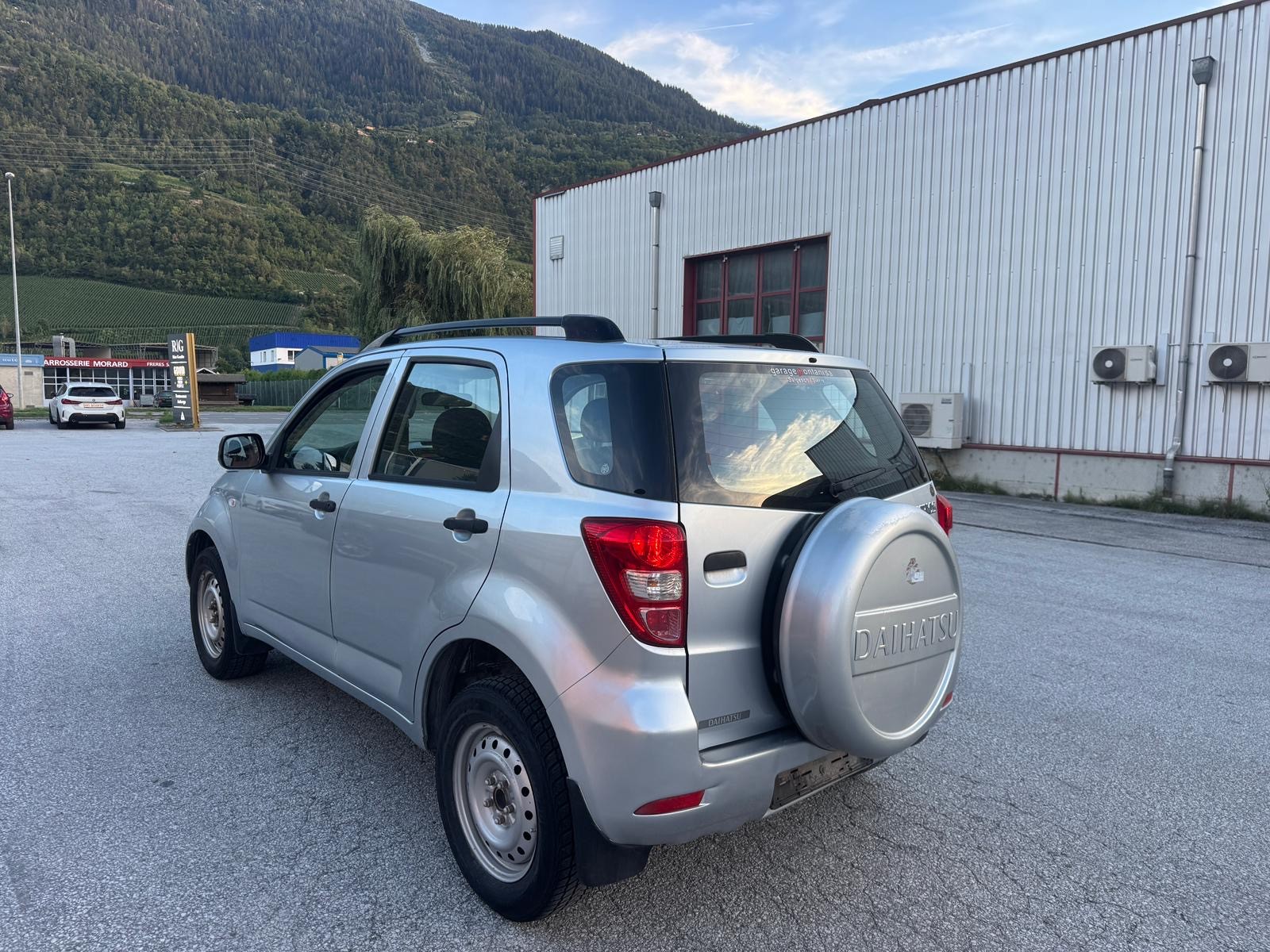 DAIHATSU Terios 1.5 16V 4WD-image-4