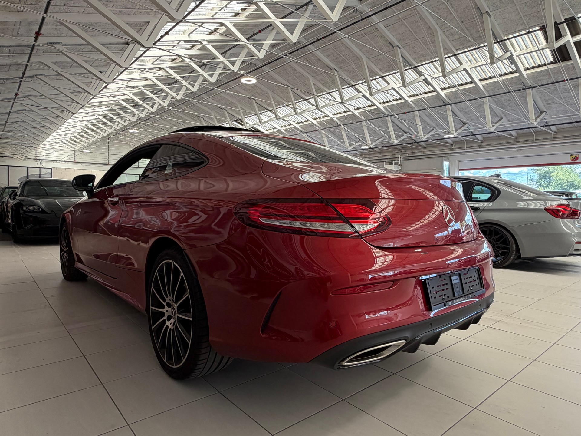 MERCEDES-BENZ C 300 Coupé AMG Line 9G-tronic-image-3
