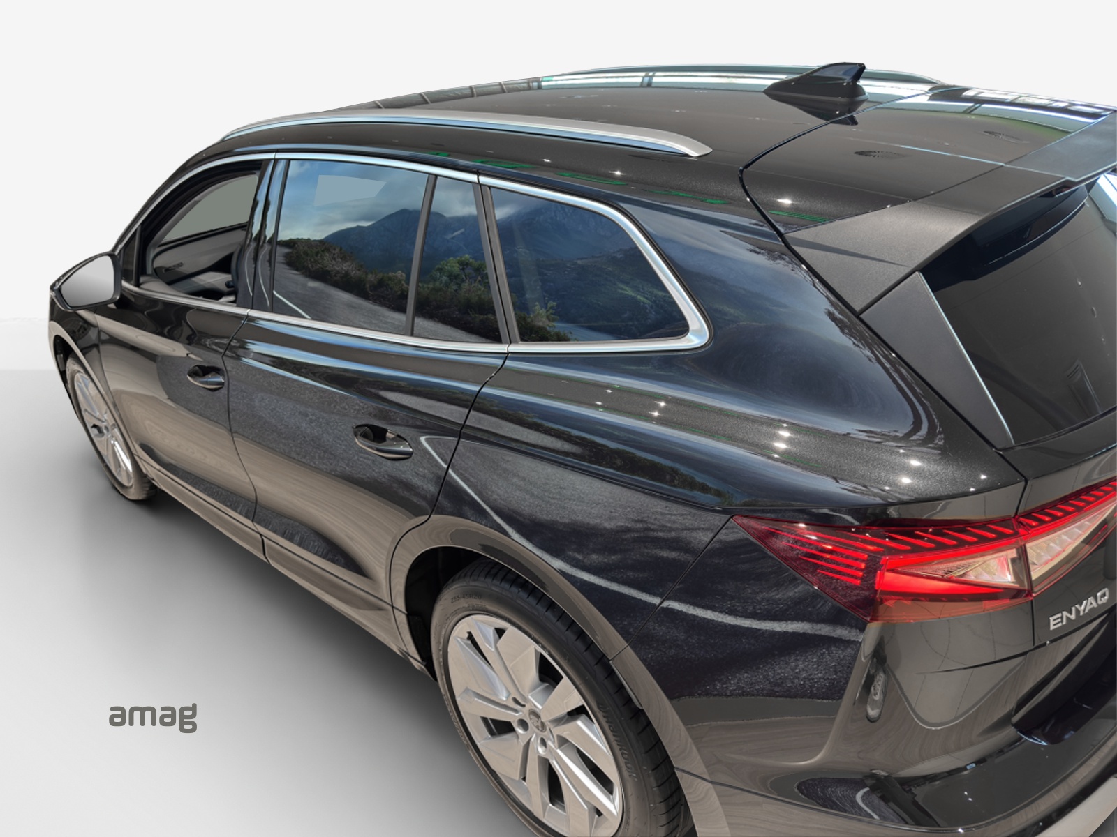SKODA Enyaq 85x Dynamic 4x4-showroom-element-1