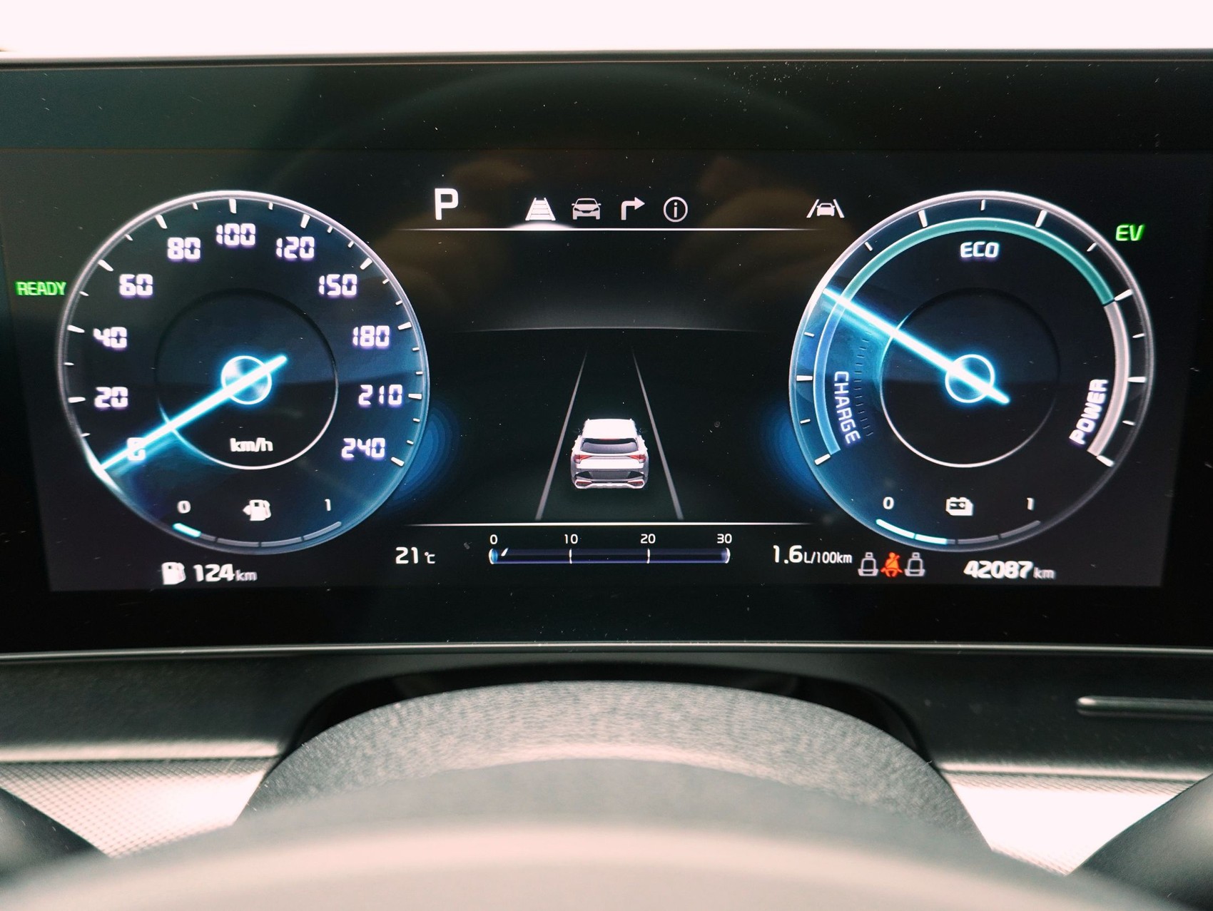 KIA Sportage 1.6 T-GDi PHEV GT-Line 4x4-image-17