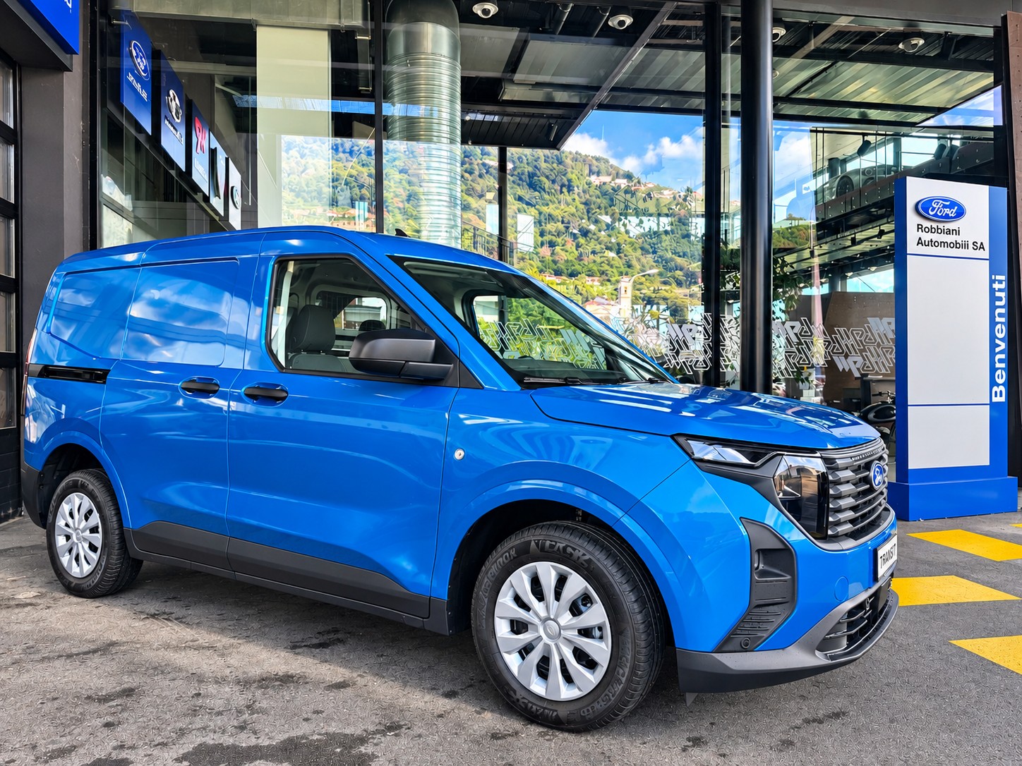 FORD Transit Courier Van 1.0 EcoBoost Trend-image-5