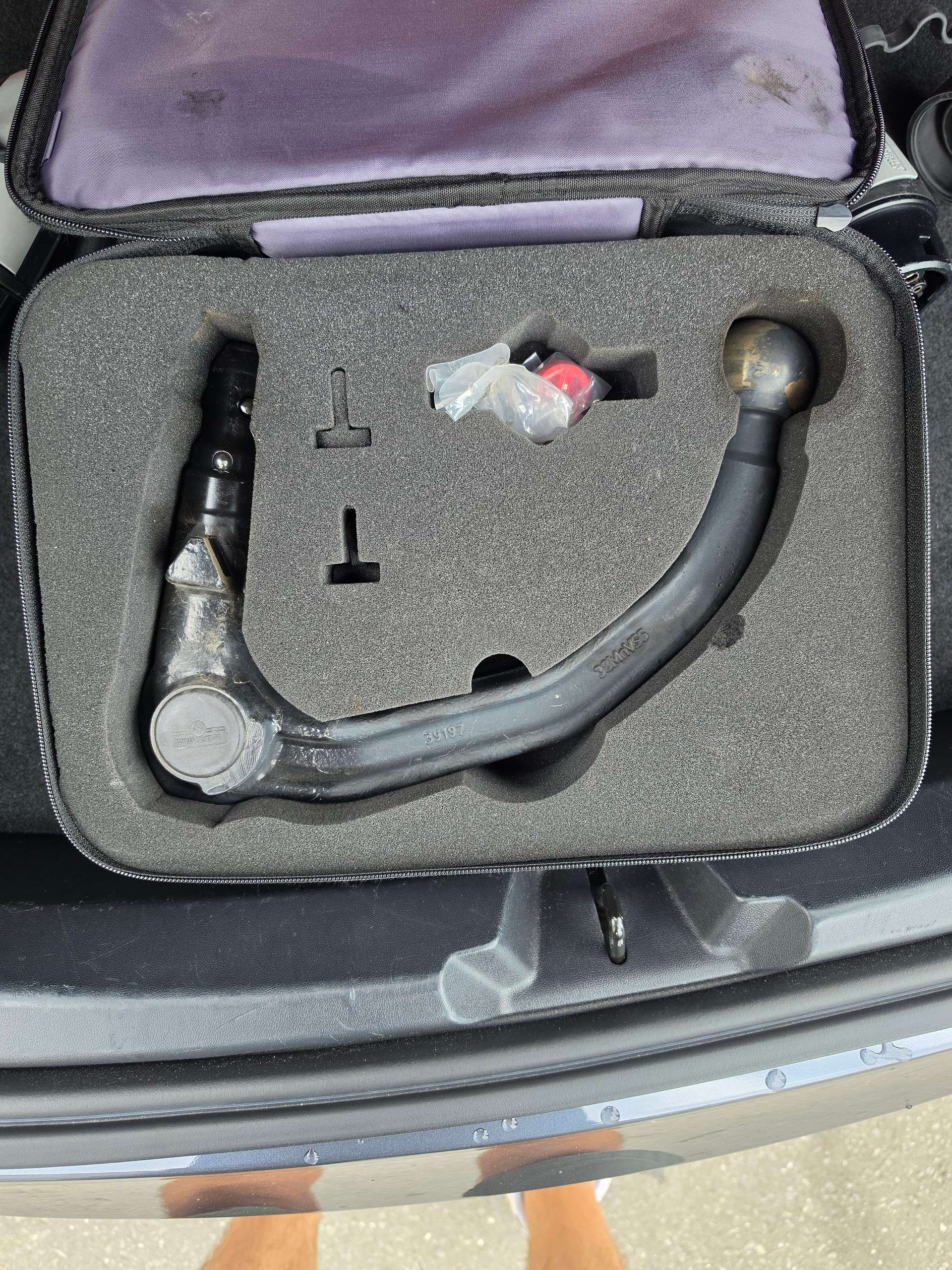TESLA Model 3-image-19