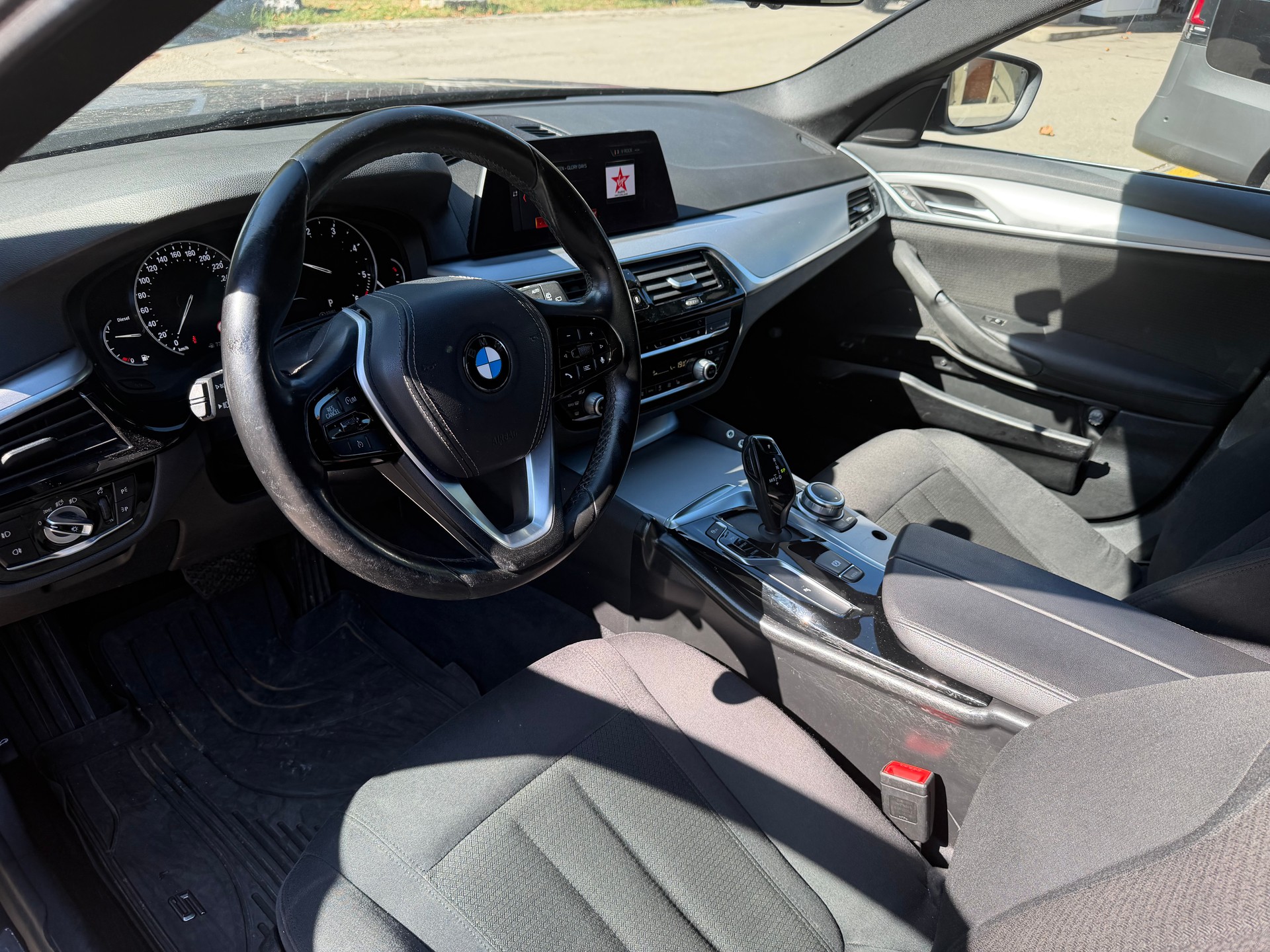 BMW 530d xDrive Touring Steptronic-image-9