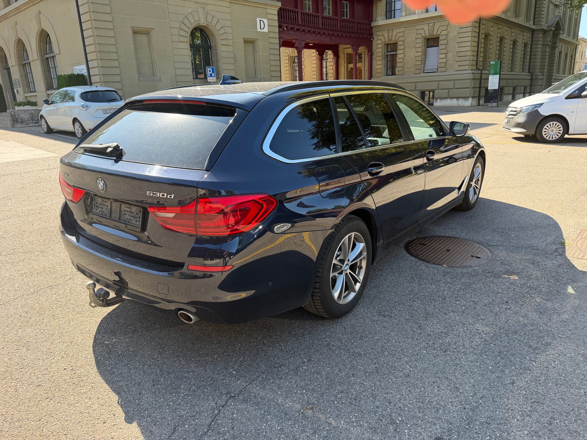 BMW 530d xDrive Touring Steptronic-image-5