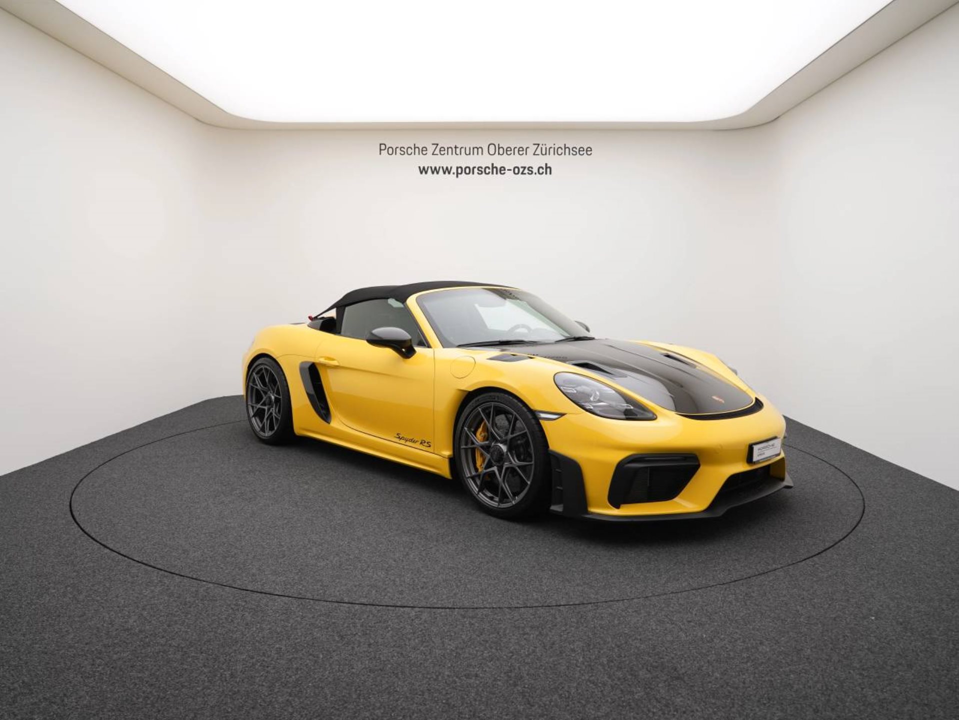 PORSCHE 718 Spyder RS-image-8