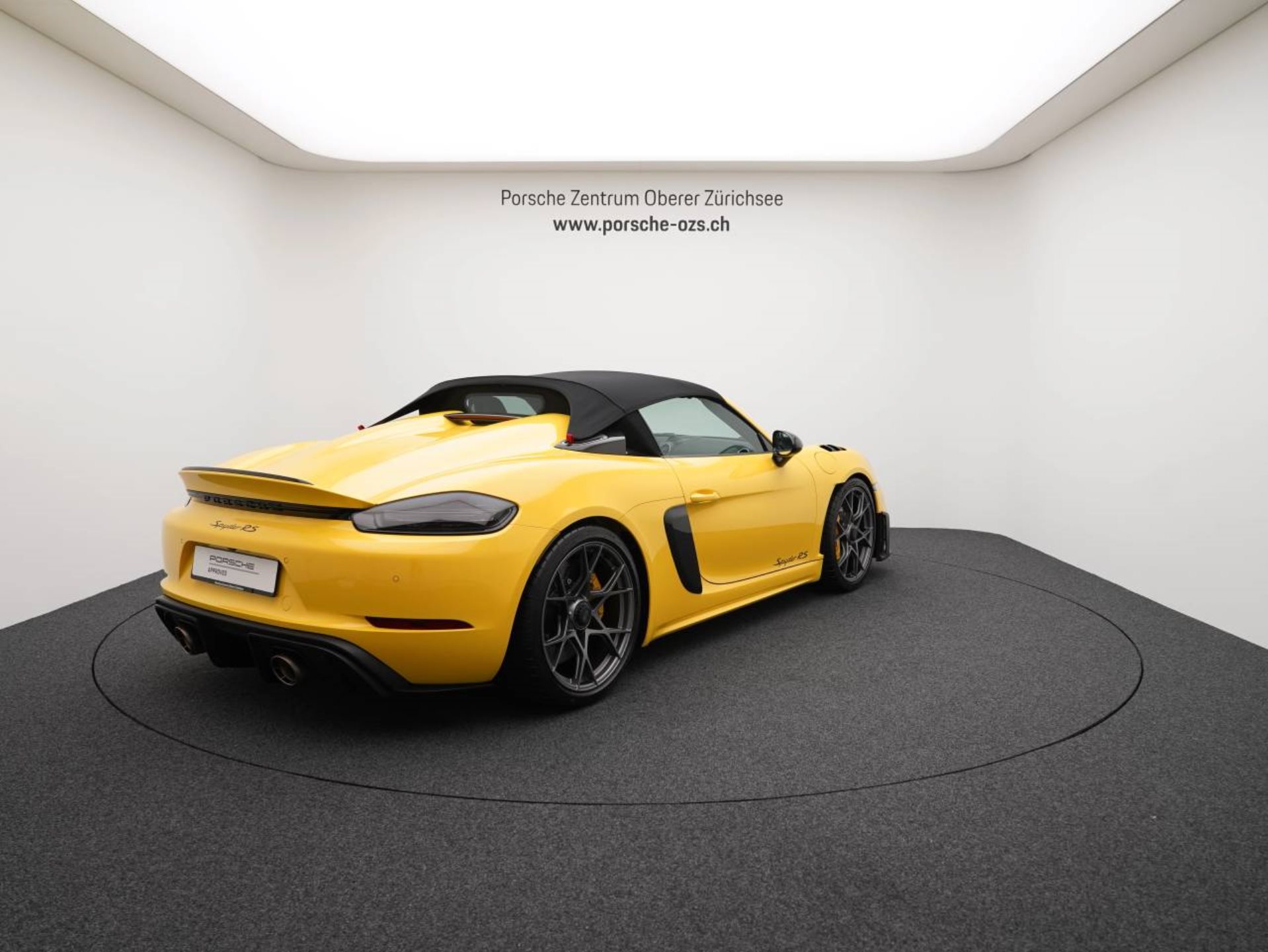 PORSCHE 718 Spyder RS-image-6
