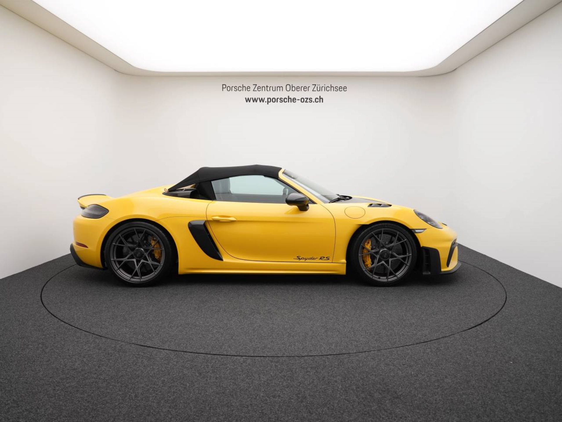 PORSCHE 718 Spyder RS-image-7