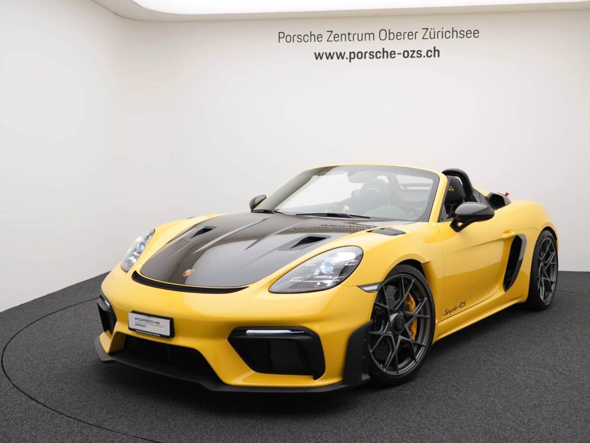 PORSCHE 718 Spyder RS-image-0