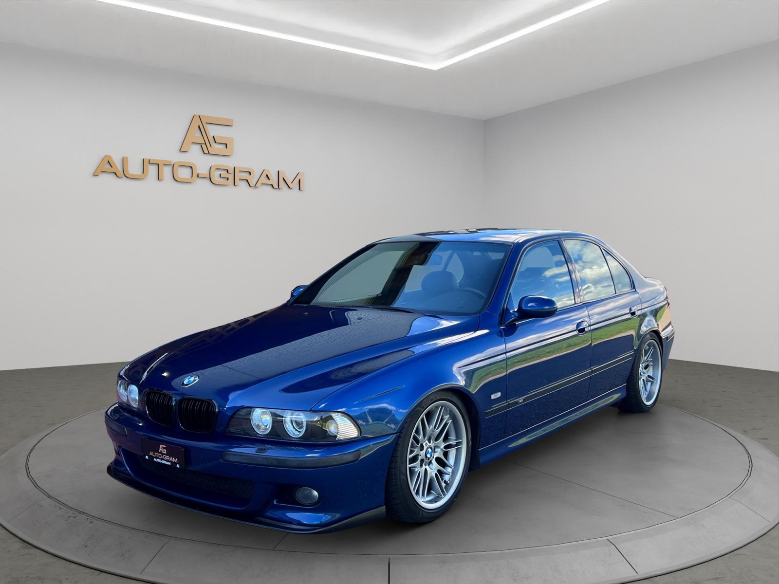 BMW M5-image-0