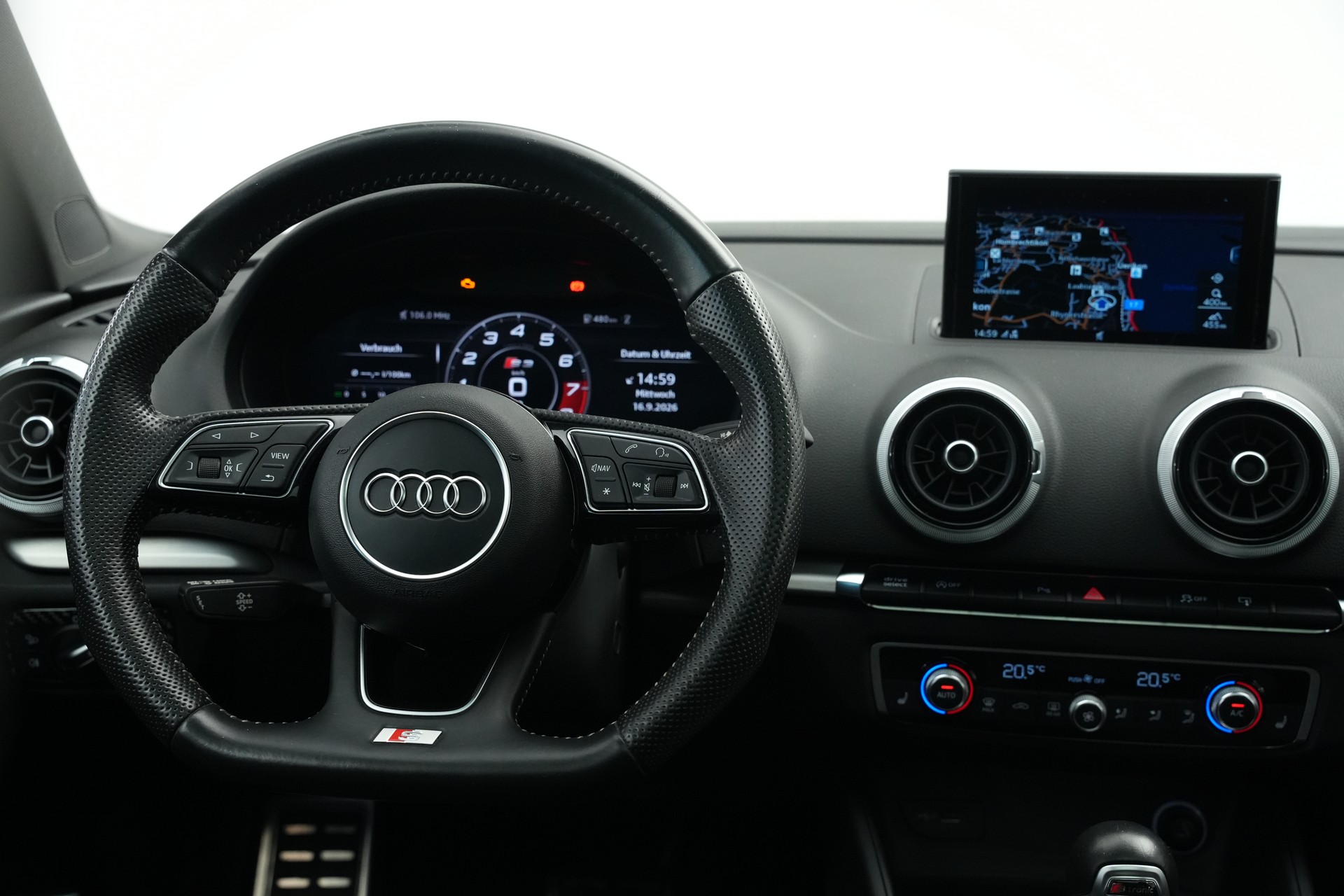 AUDI S3 Limousine 2.0 TFSI quattro S-tronic *CH-Fahrzeug* *Magnetic Ride* *B&O*-image-17