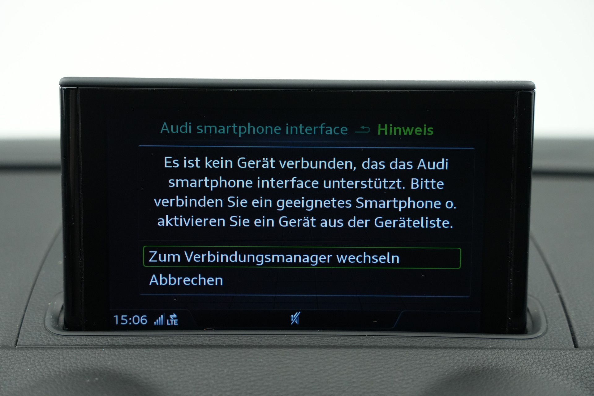 AUDI S3 Limousine 2.0 TFSI quattro S-tronic *CH-Fahrzeug* *Magnetic Ride* *B&O*-image-28