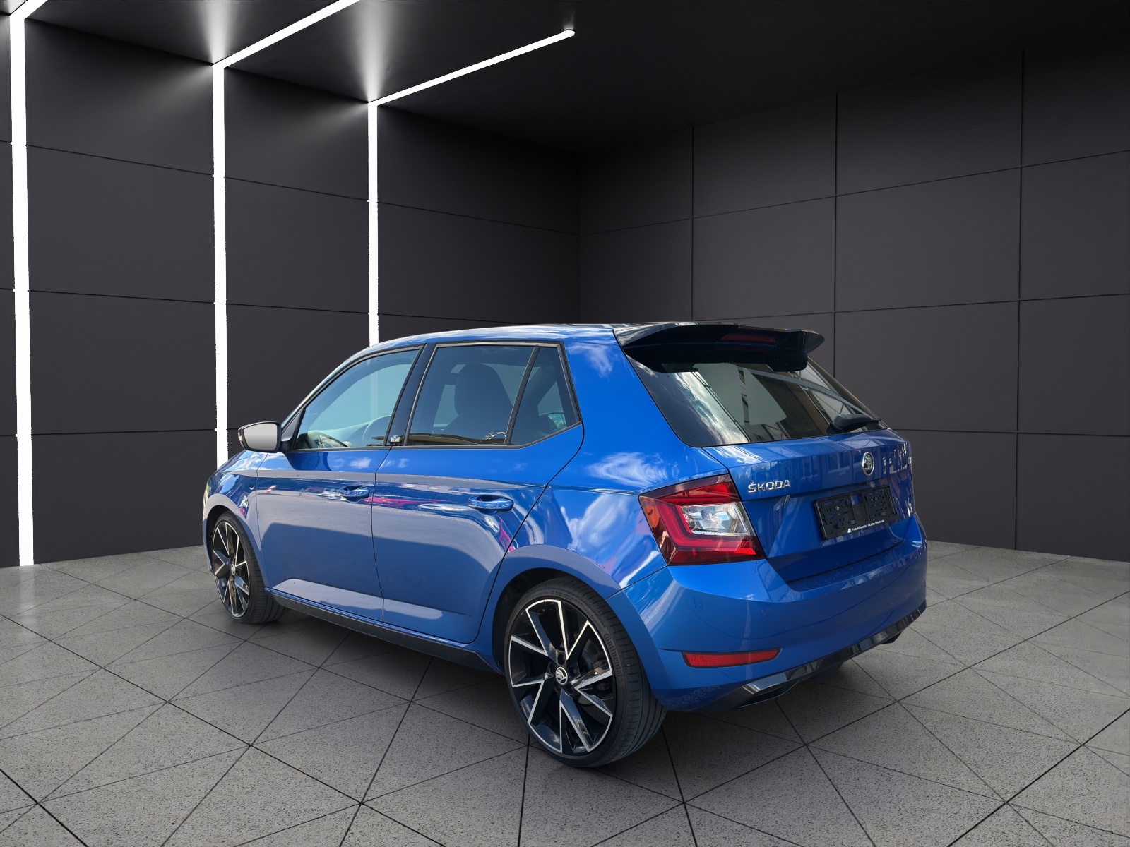 SKODA Fabia 1.0 TSI Monte Carlo DSG-image-3