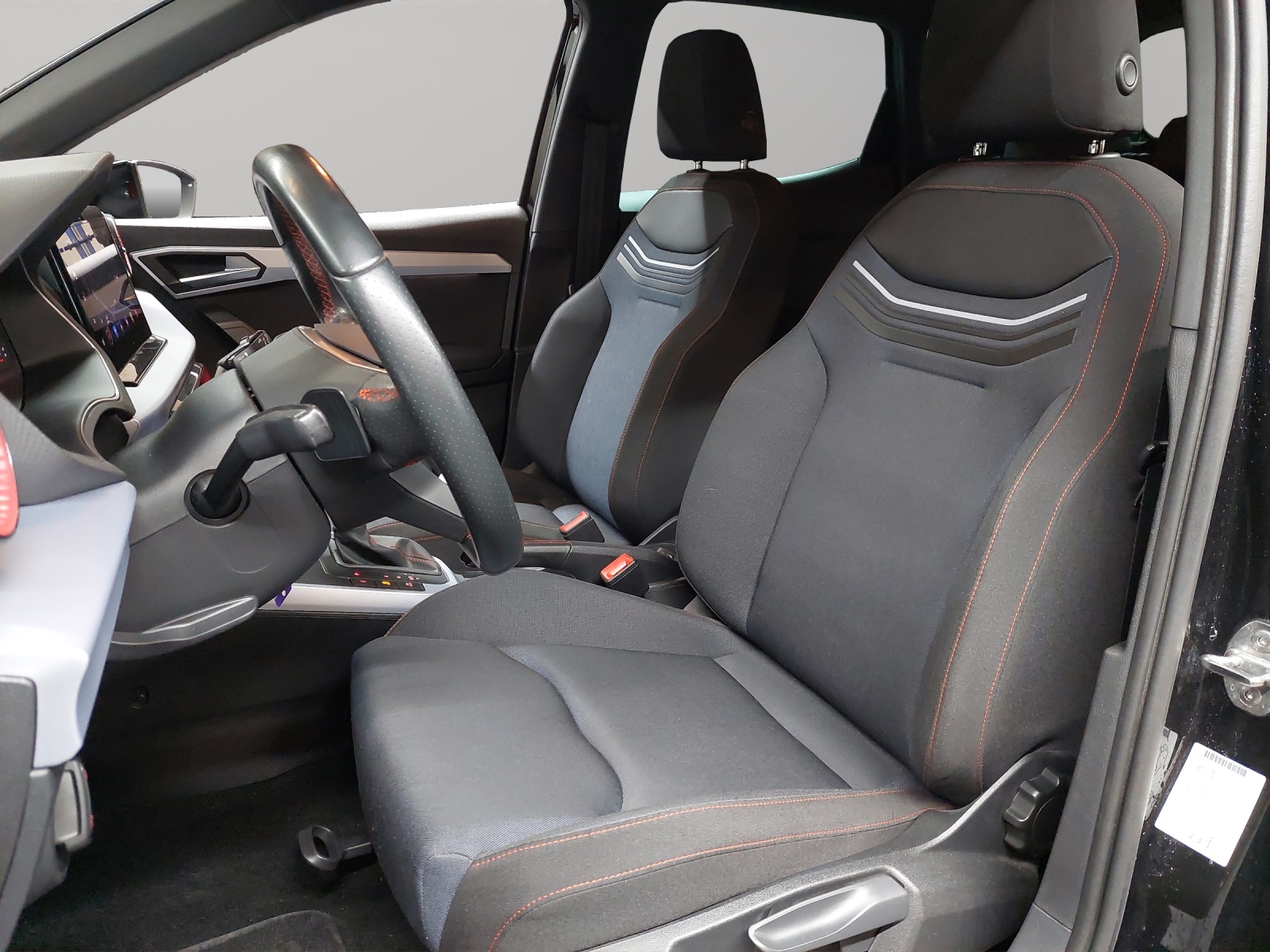 SEAT Arona 1.0 TSI Eco FR DSG-image-5