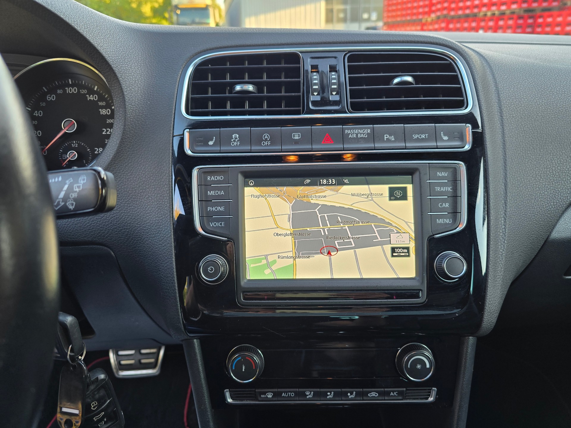 VW Polo 1.8 TSI GTI DSG-image-21