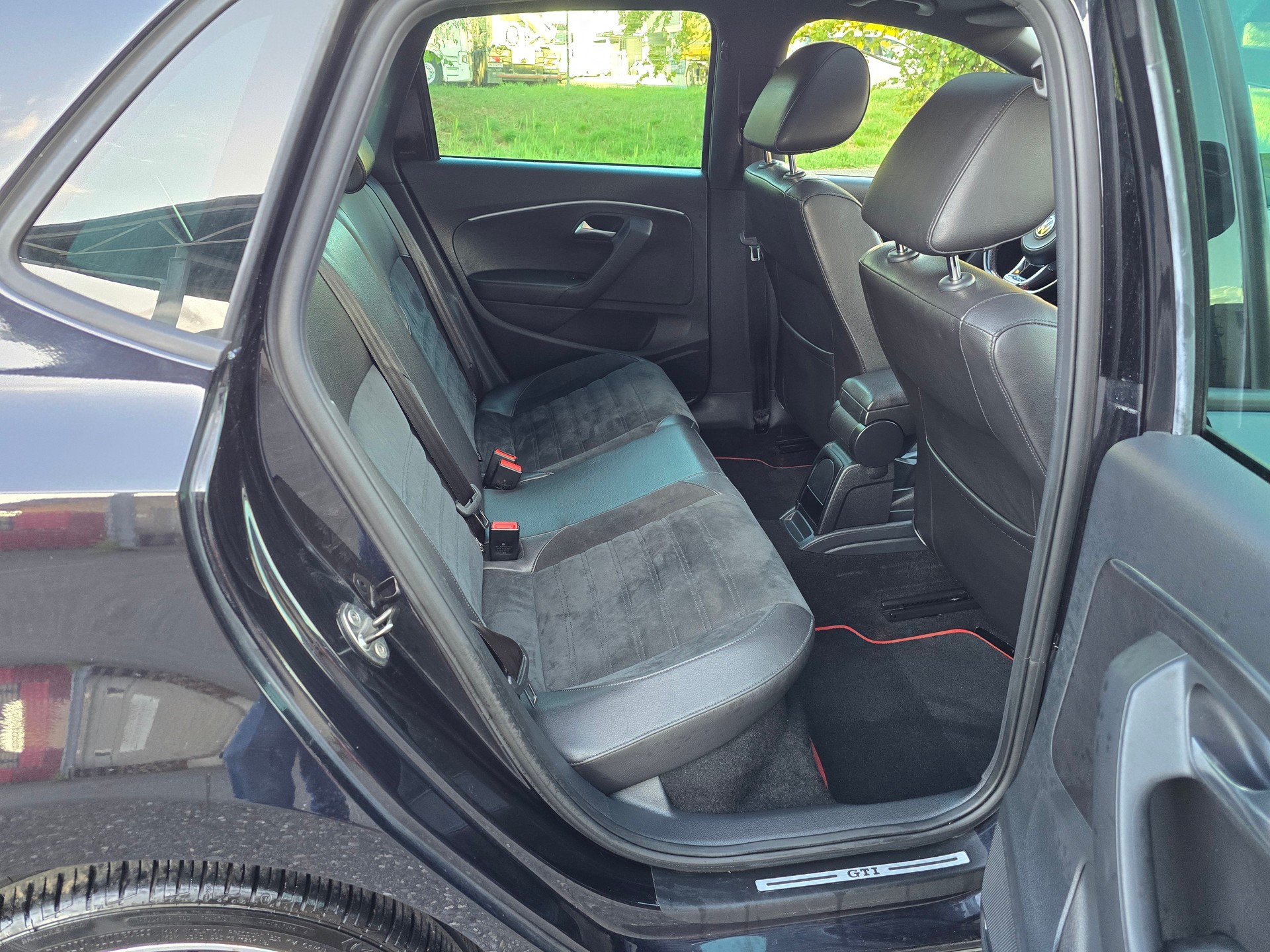 VW Polo 1.8 TSI GTI DSG-image-10