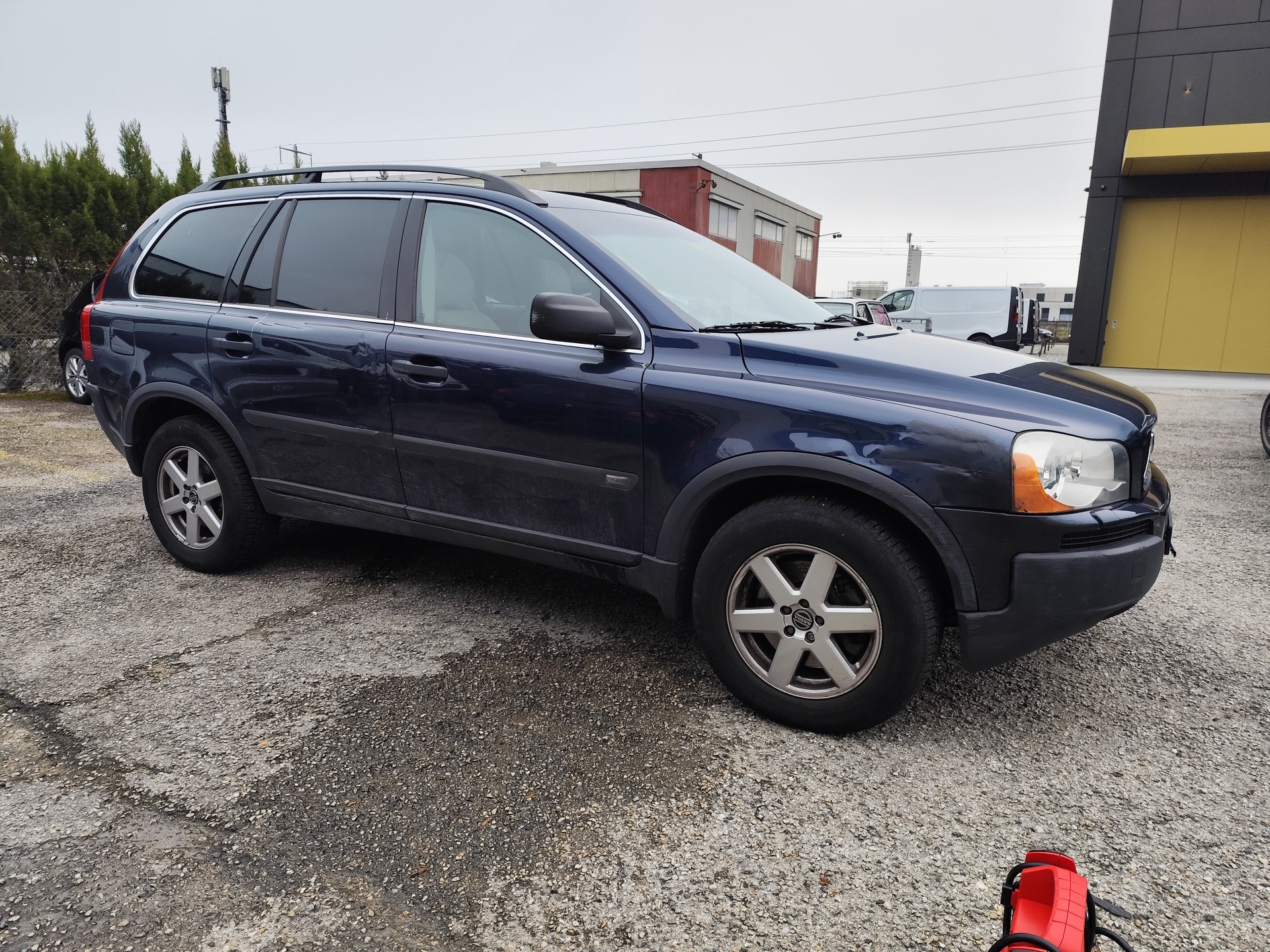 VOLVO XC90 T6 AWD Geartronic-image-3