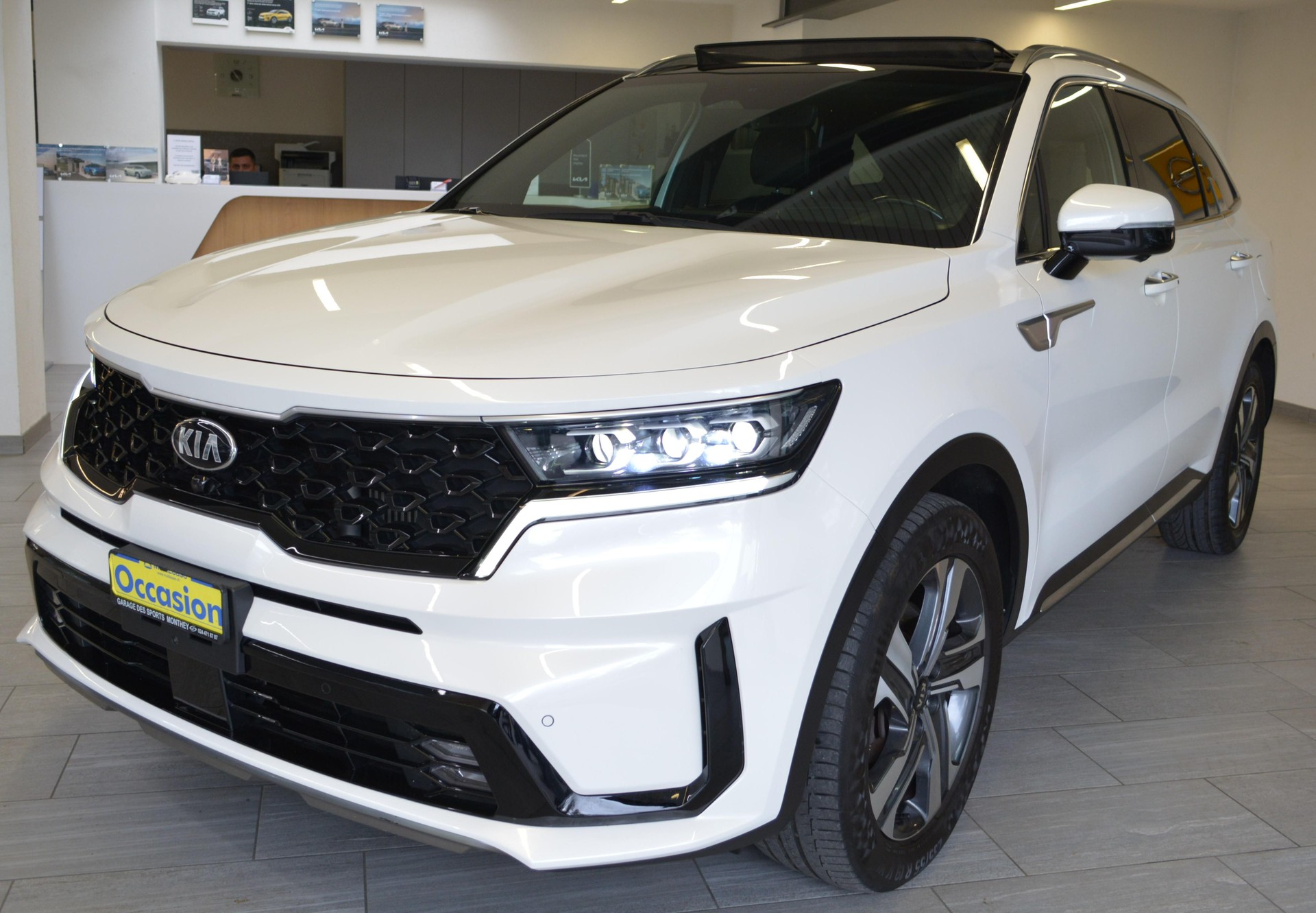 KIA Sorento 1.6 T-GDi Hybrid Style 7P-image-1