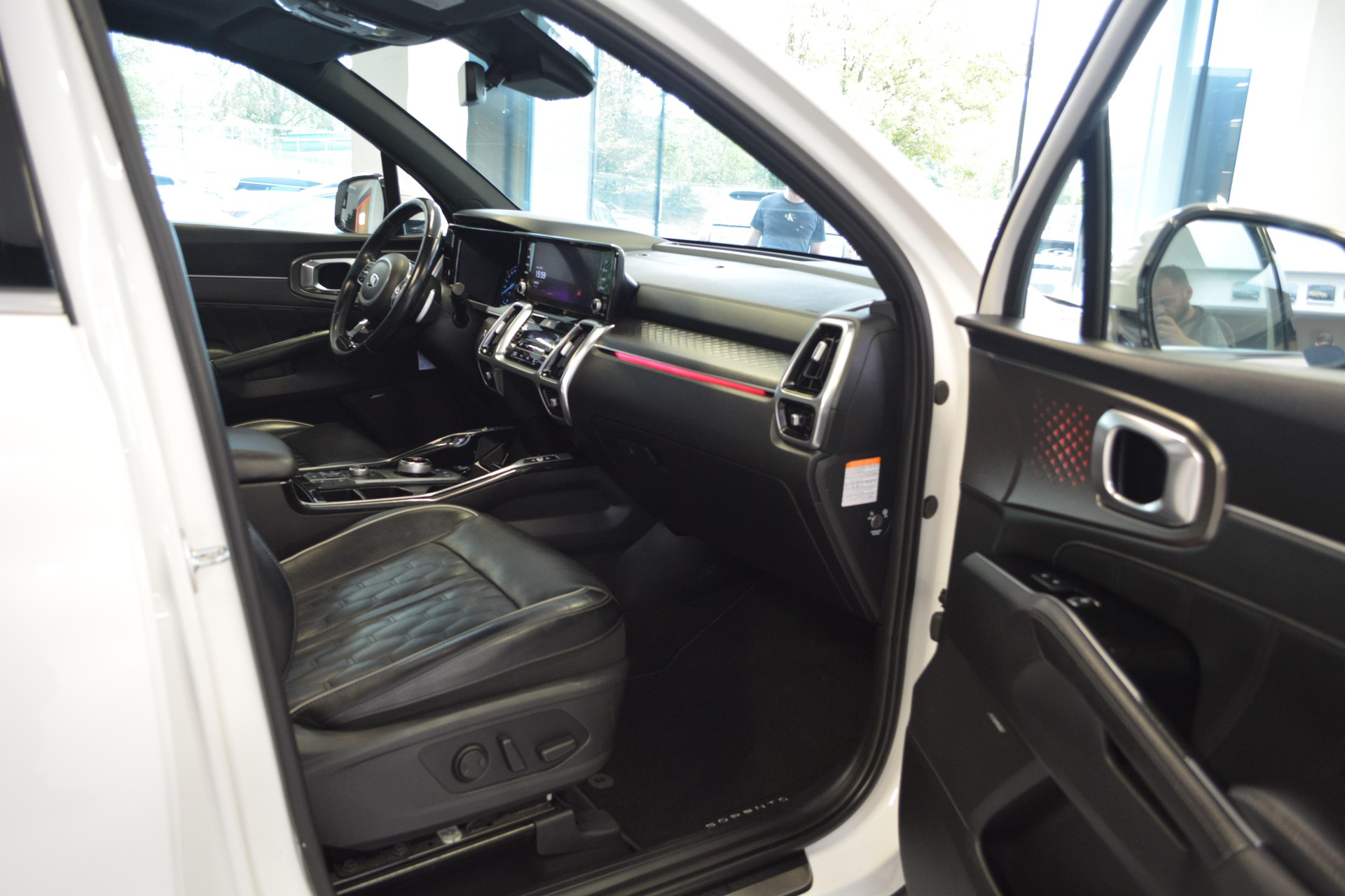 KIA Sorento 1.6 T-GDi Hybrid Style 7P-image-11
