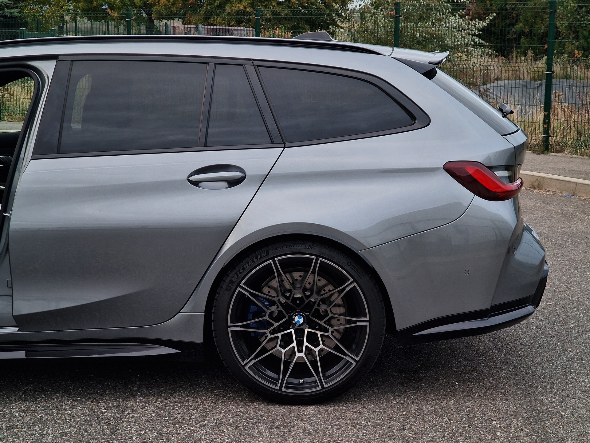 BMW M3 Competition M Touring G81 xDrive - 2025 LCI FACELIFT - 530Ps - Skyscraper Grey-image-14
