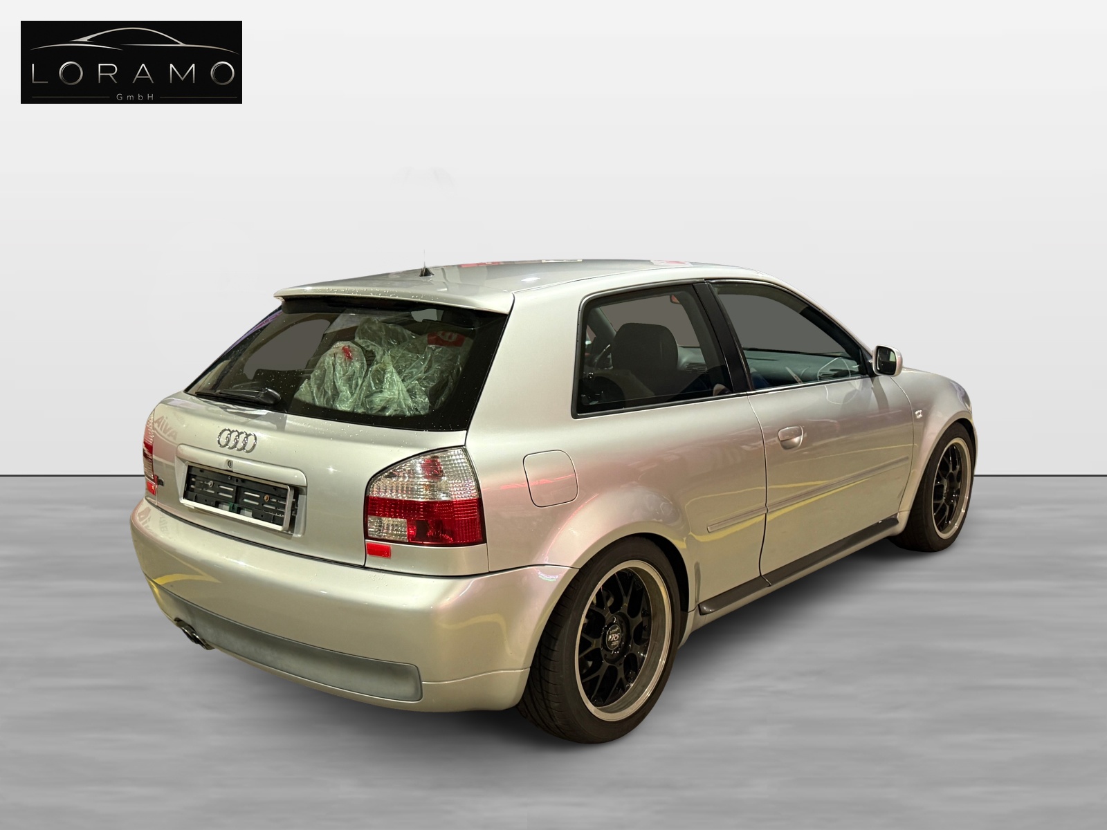 AUDI S3 quattro-image-3