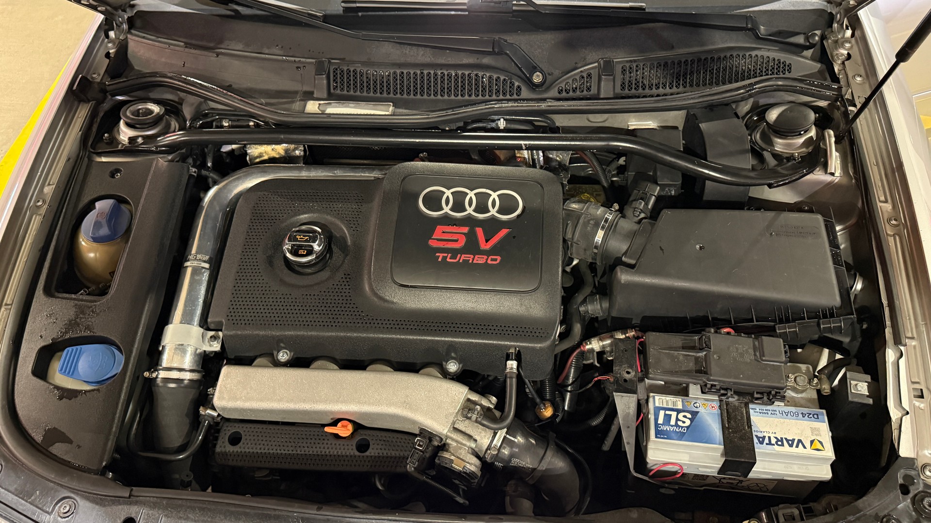 AUDI S3 quattro-image-7