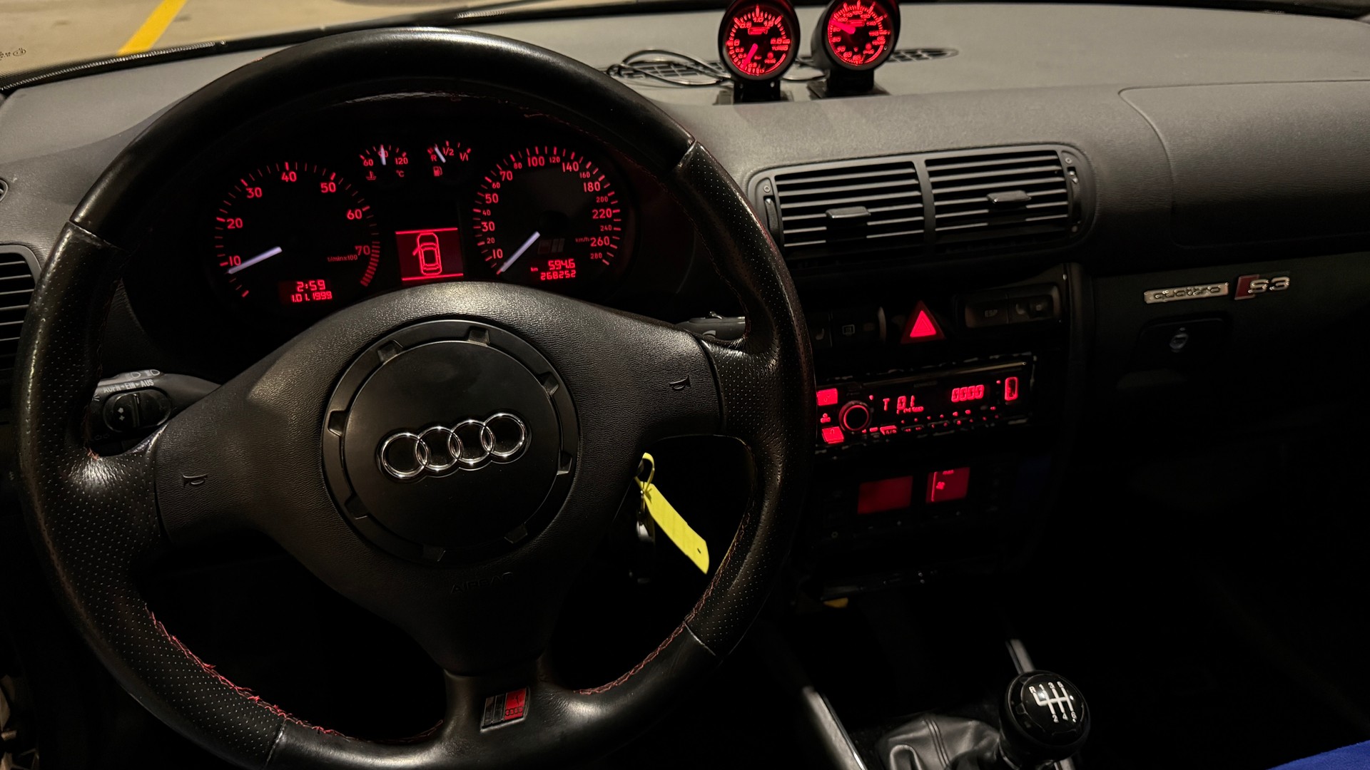 AUDI S3 quattro-image-9