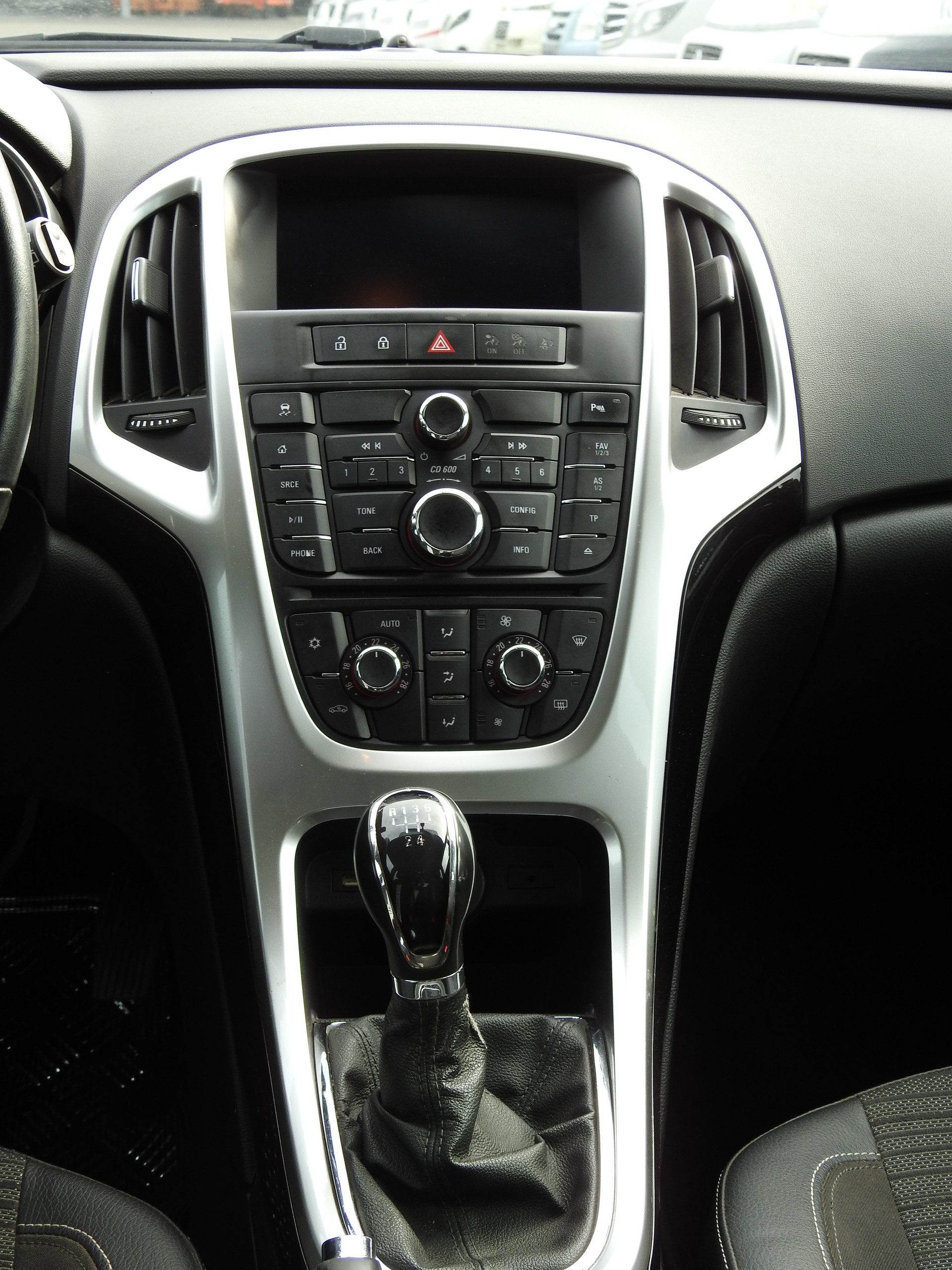 OPEL Astra 1.6i 16V Selective-image-16