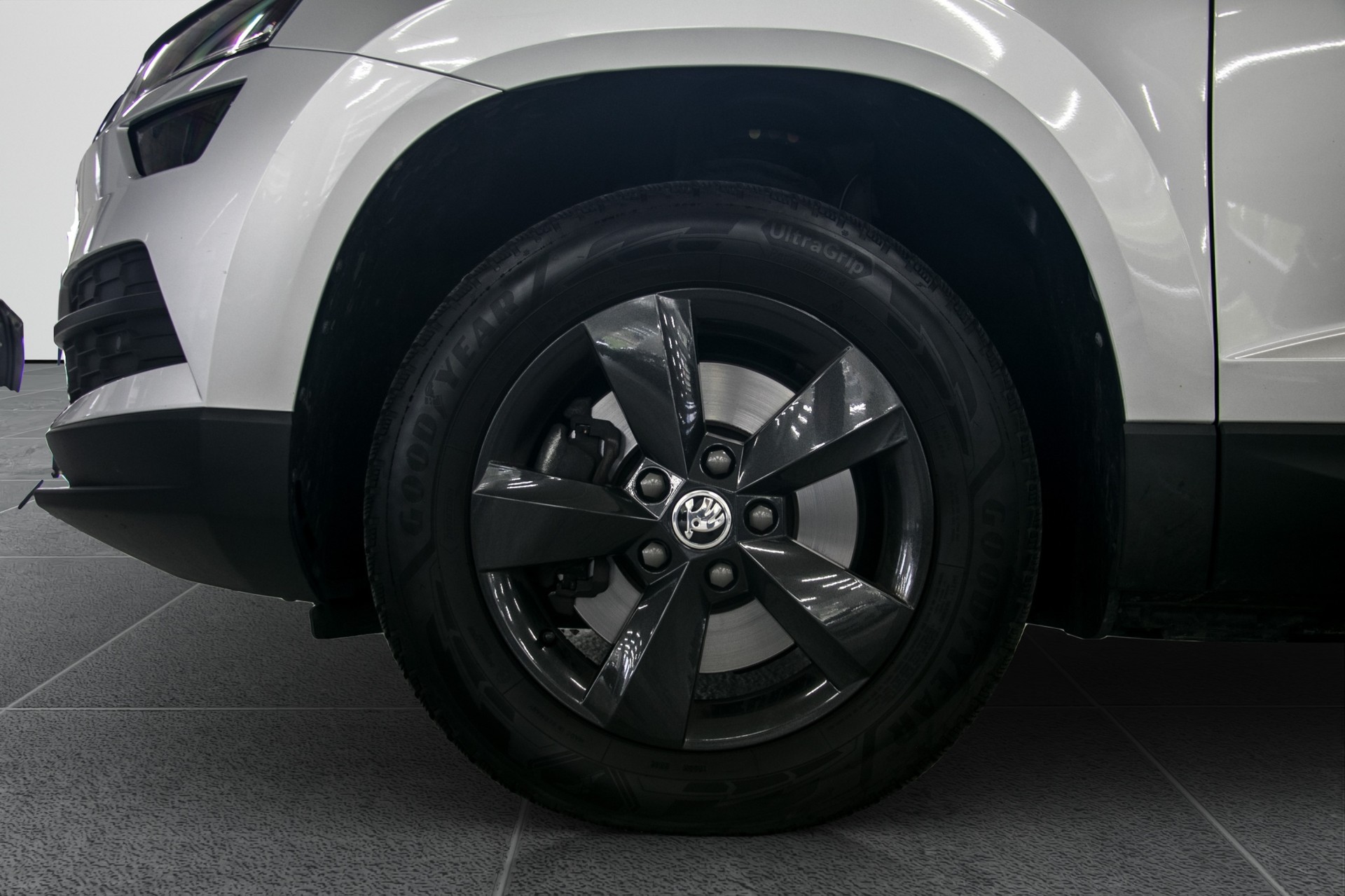 SKODA Karoq 2.0 TDI CR Ambition 4x4 DSG-image-14