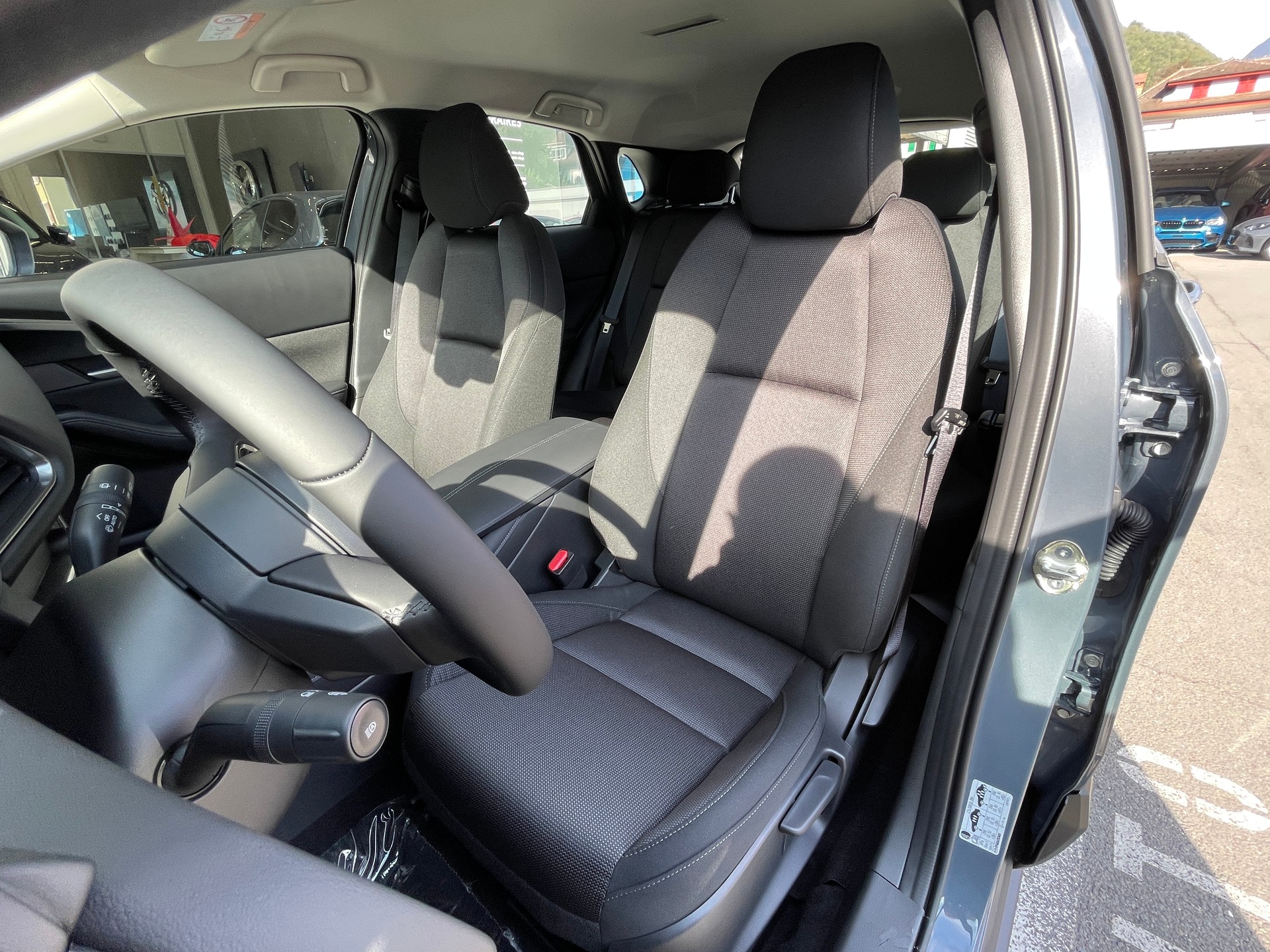 MAZDA CX-30 SKYACTIV-G 140 M Hybrid Centre Line FWD AT-image-7