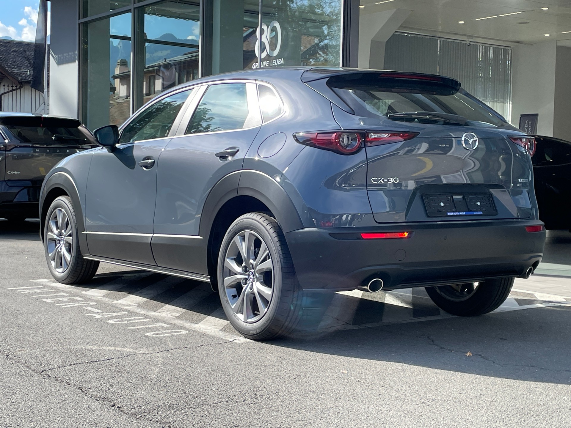 MAZDA CX-30 SKYACTIV-G 140 M Hybrid Centre Line FWD AT-image-3
