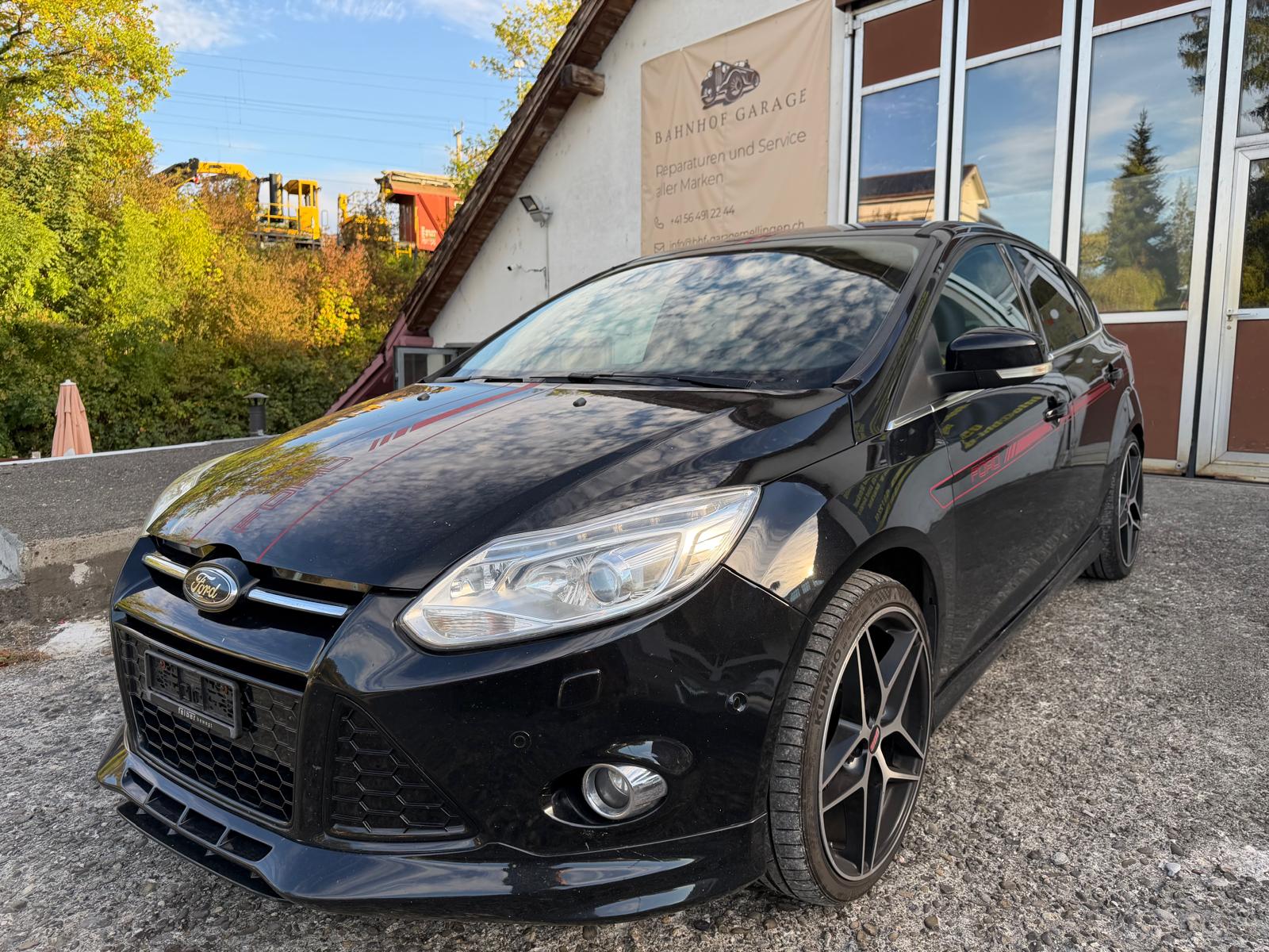 FORD Focus 1.6 SCTi Carving-image-1