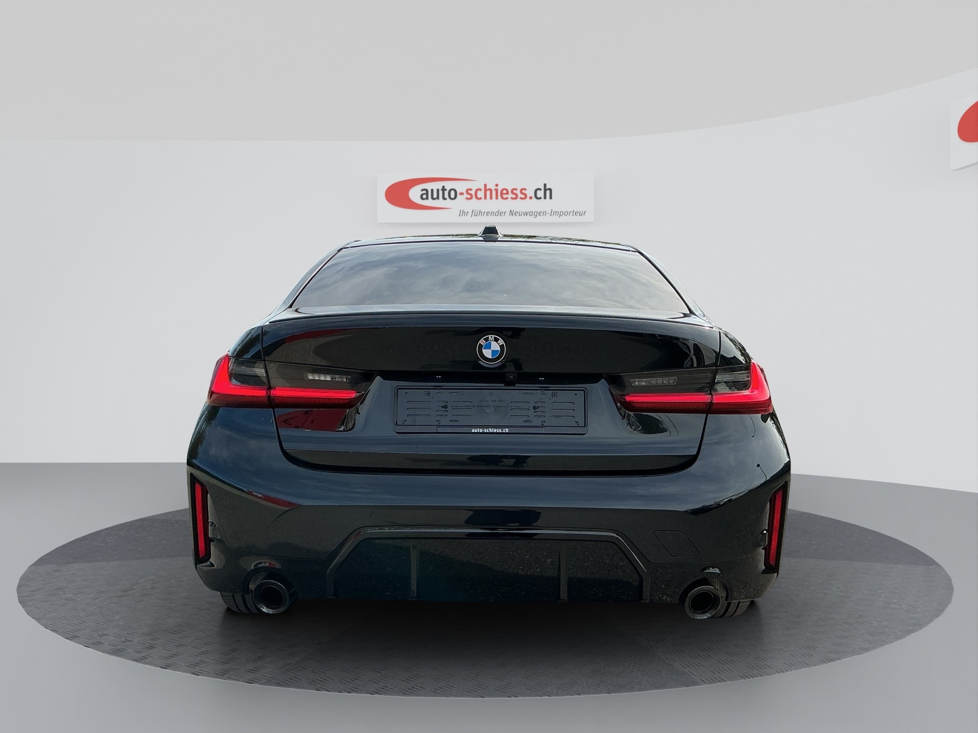 BMW 320d xDrive 48V Steptronic M Sport Pro-image-3
