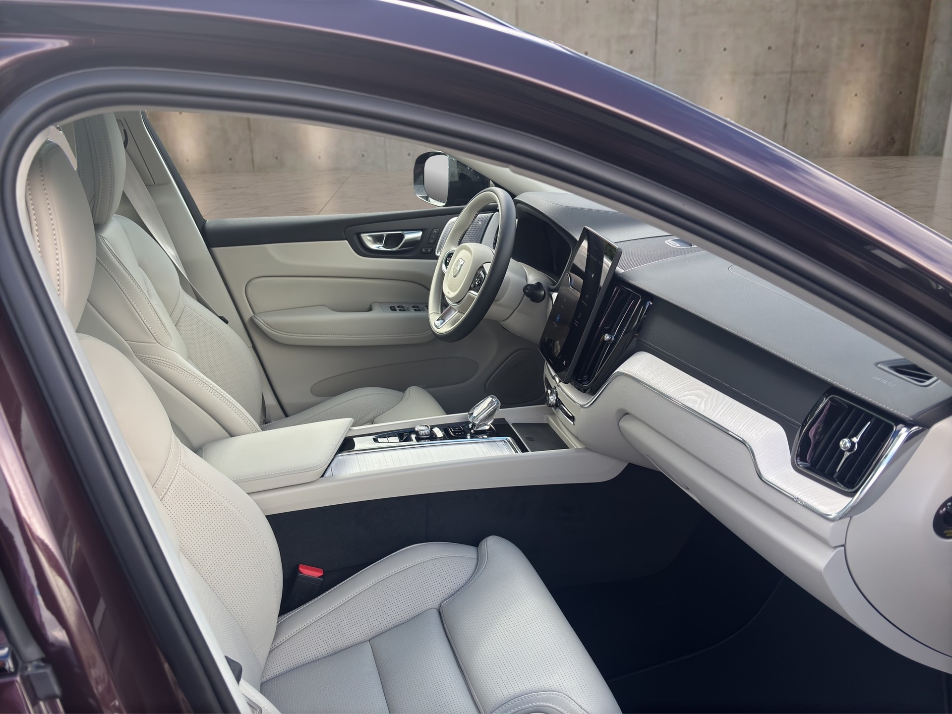 VOLVO XC60 2.0 T8 TE Ultra Dark eAWD-image-15