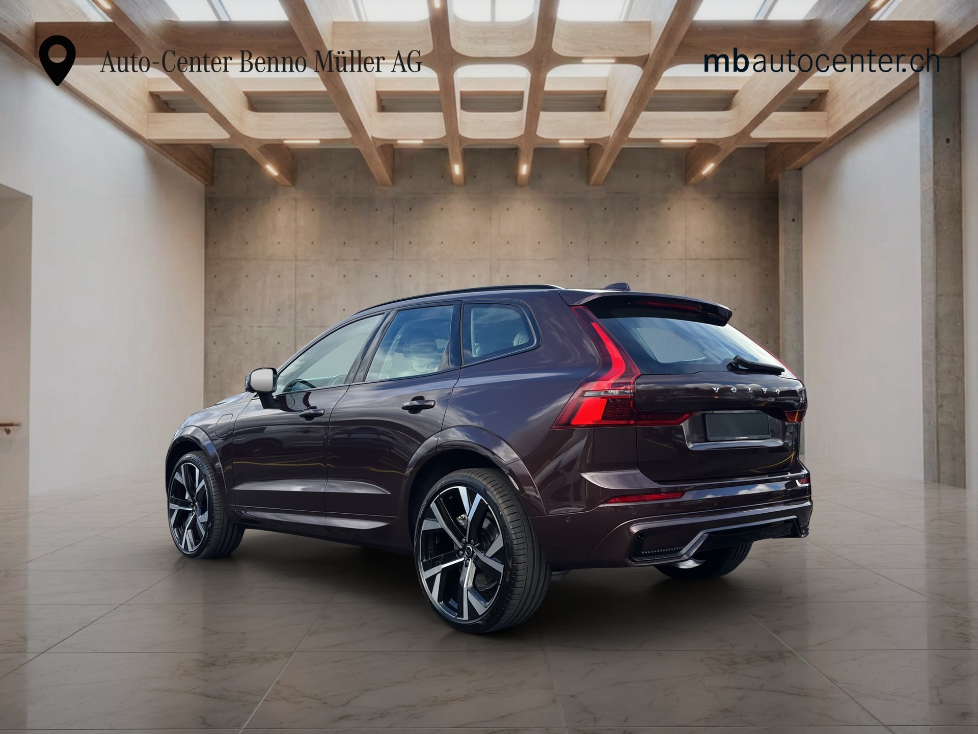 VOLVO XC60 2.0 T8 TE Ultra Dark eAWD-image-2