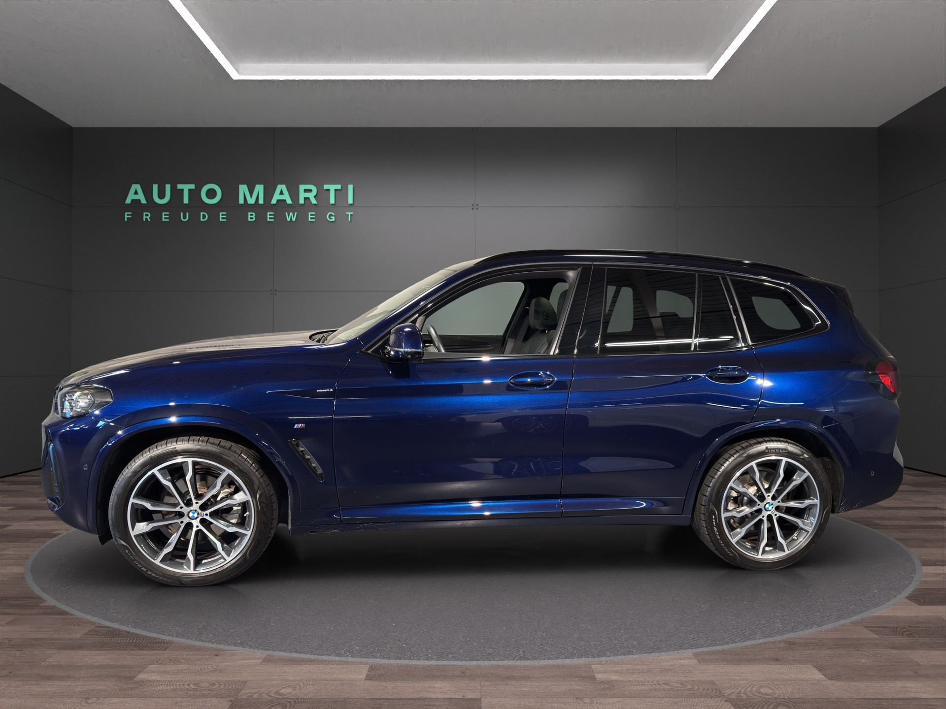 BMW X3 20i xDrive M Sport-showroom-element-1